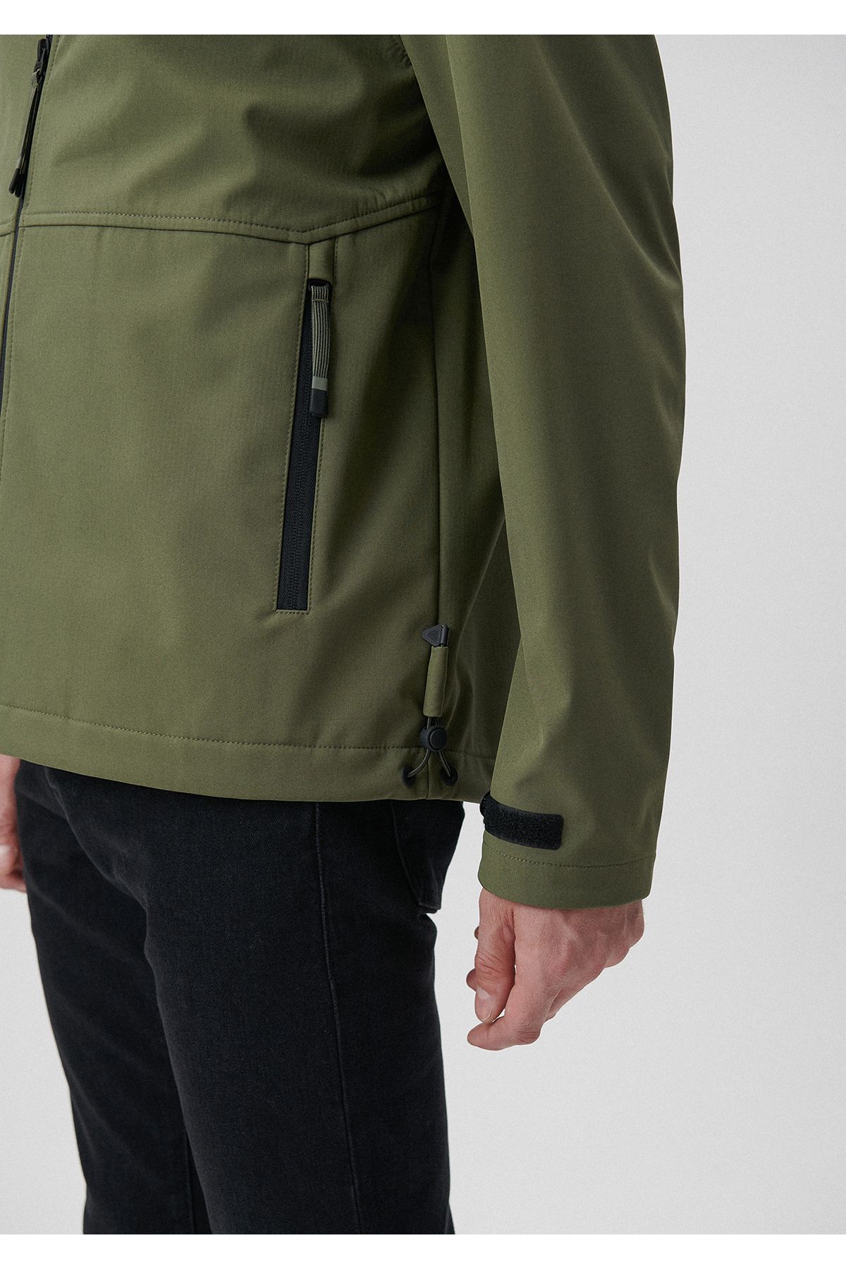 New balance max intensity jacket sales