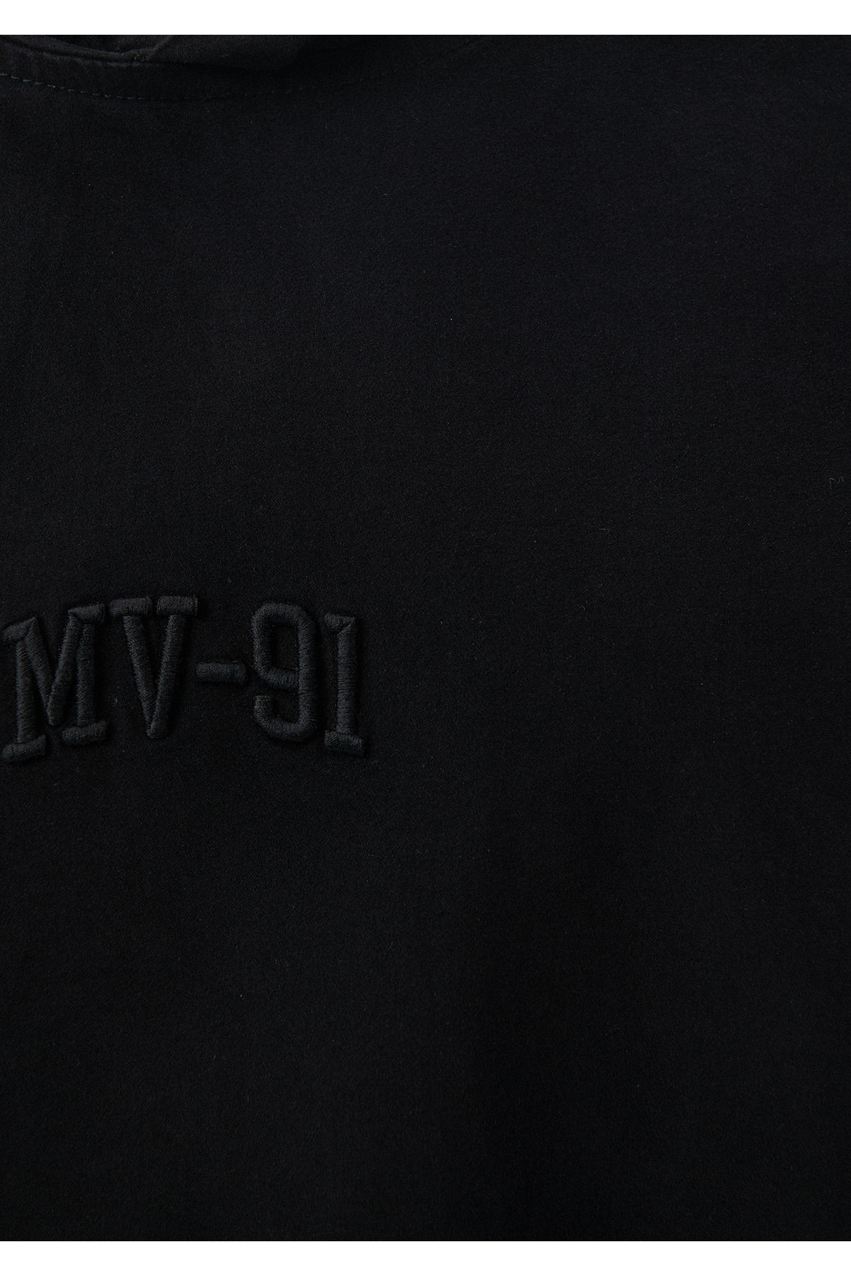 Mavi MV91 پیراهن سیاه گلدوزی شده 0210787-900