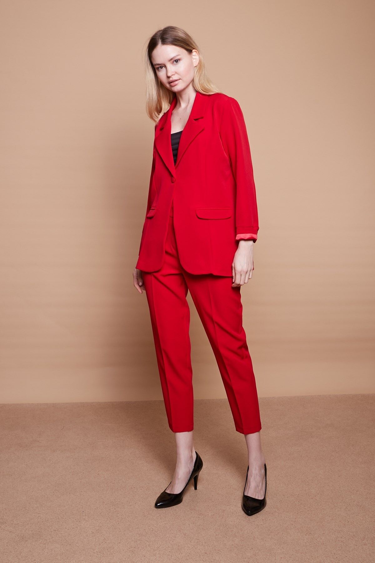 Zara red 2025 tuxedo blazer