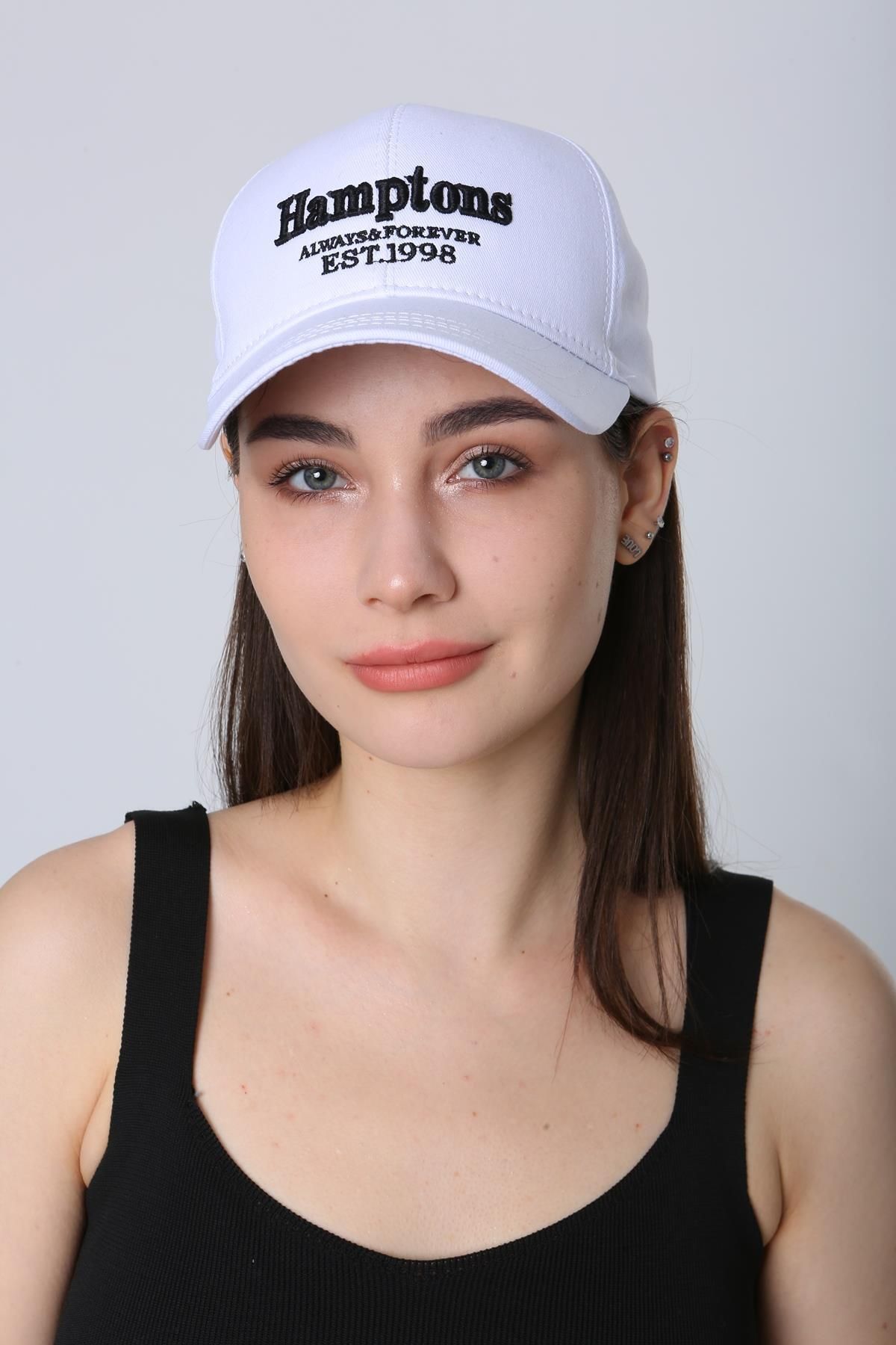 complete the look image