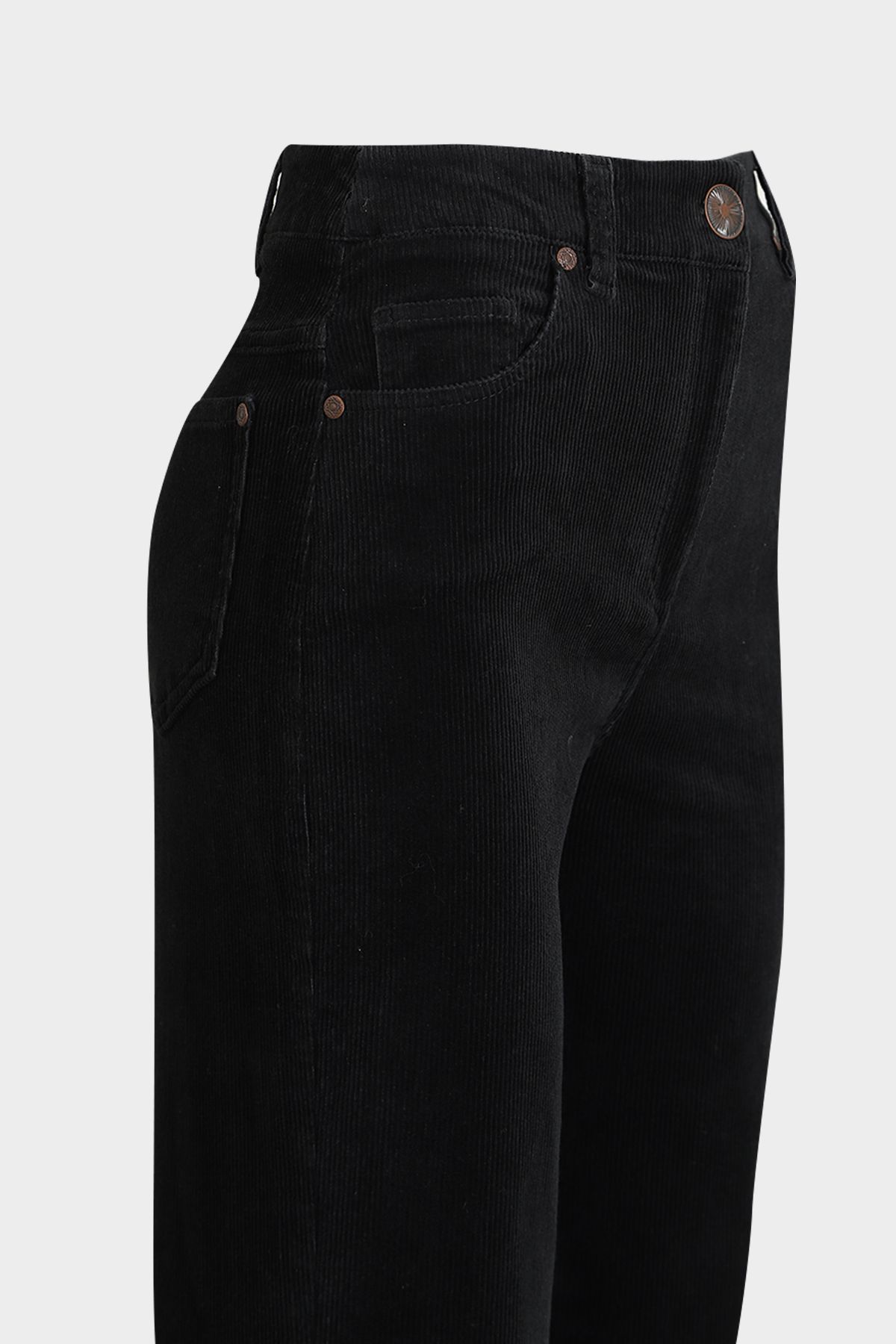 https://cdn.dsmcdn.com/ty1169/product/media/images/prod/SPM/PIM/20240213/04/9231e4b7-e75c-3ea2-8870-e4570bafef9d/1_org_zoom.jpg