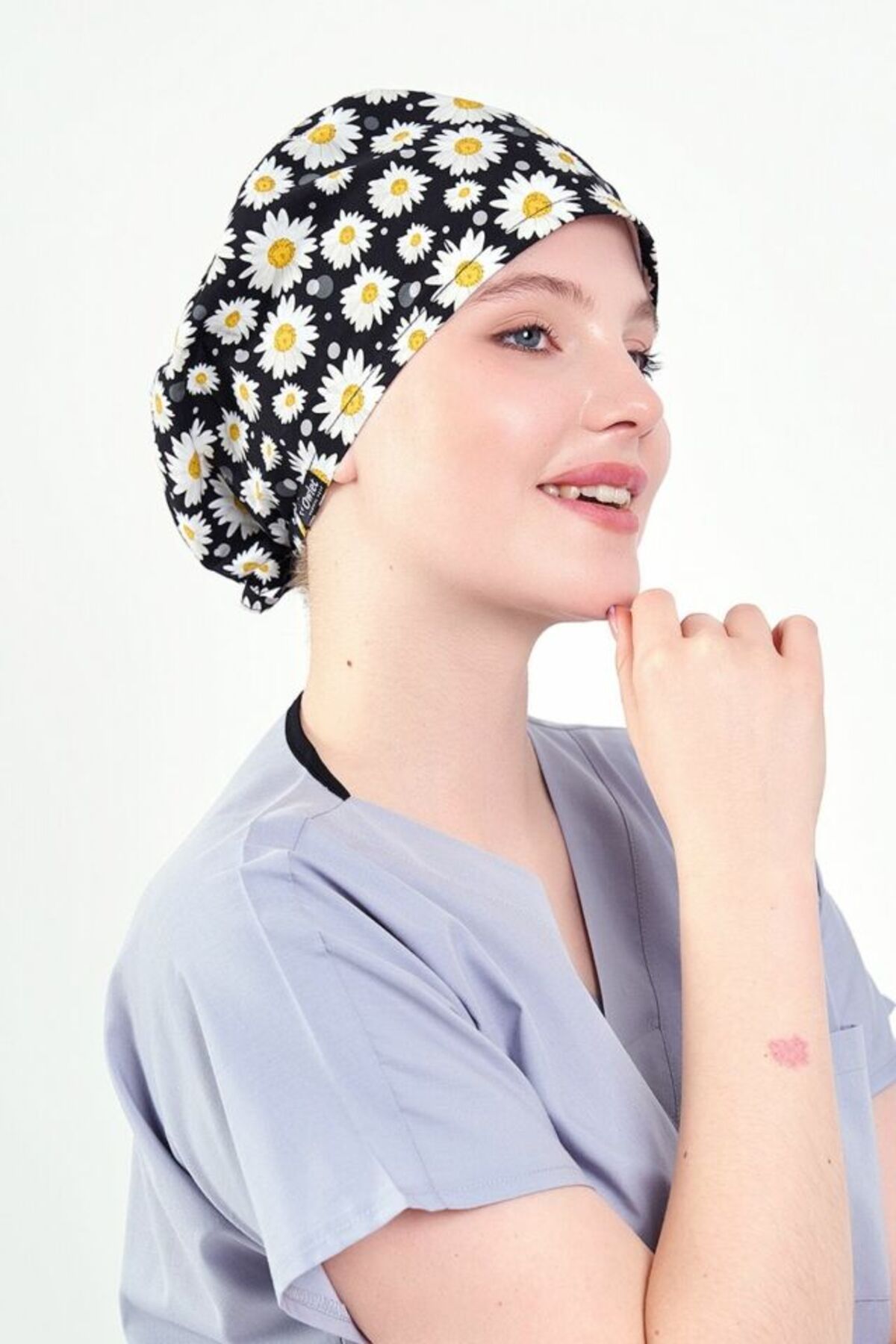 Owlet Medikal-Daisy Patterned Surgical Bonnet 3