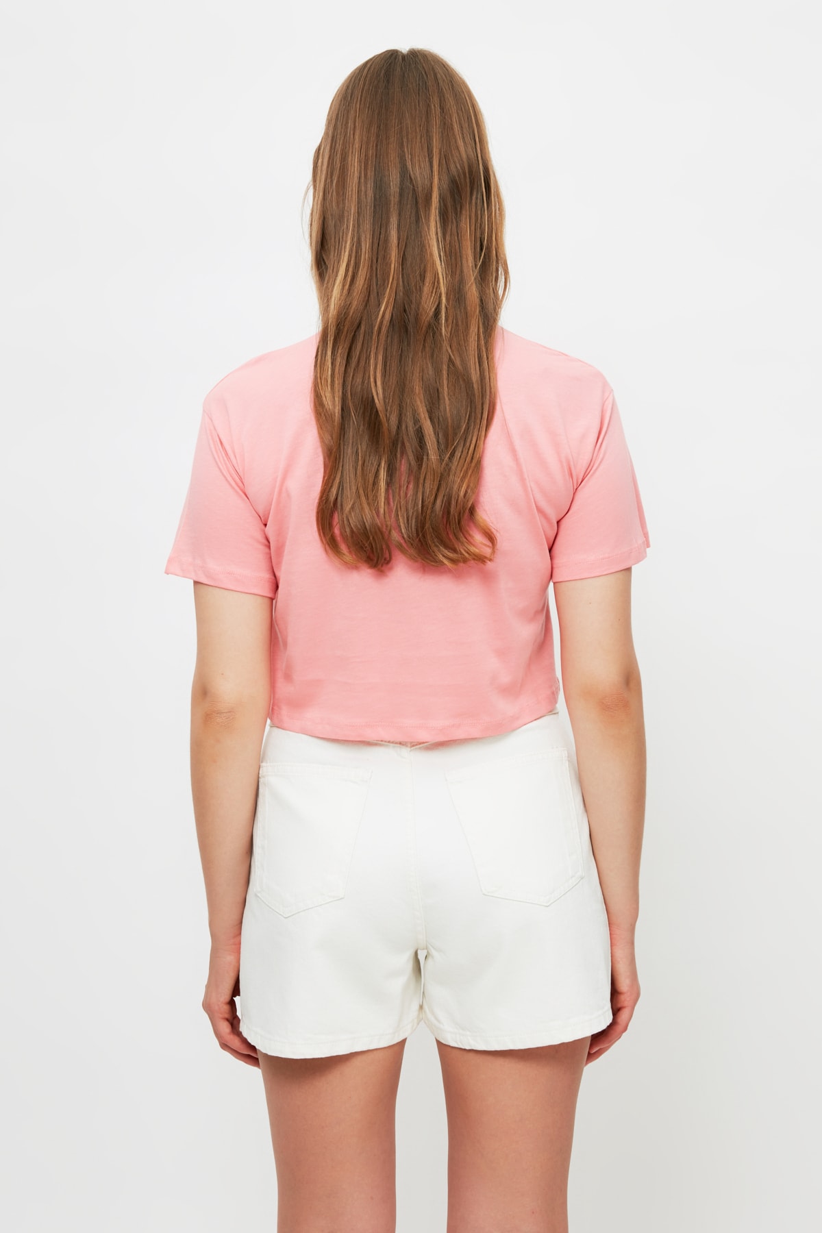 Trendyolmilla  Beyaz More Sustainable Pileli Yüksek Bel City Boy Denim Şort TWOSS20SR0129 - Görsel 11