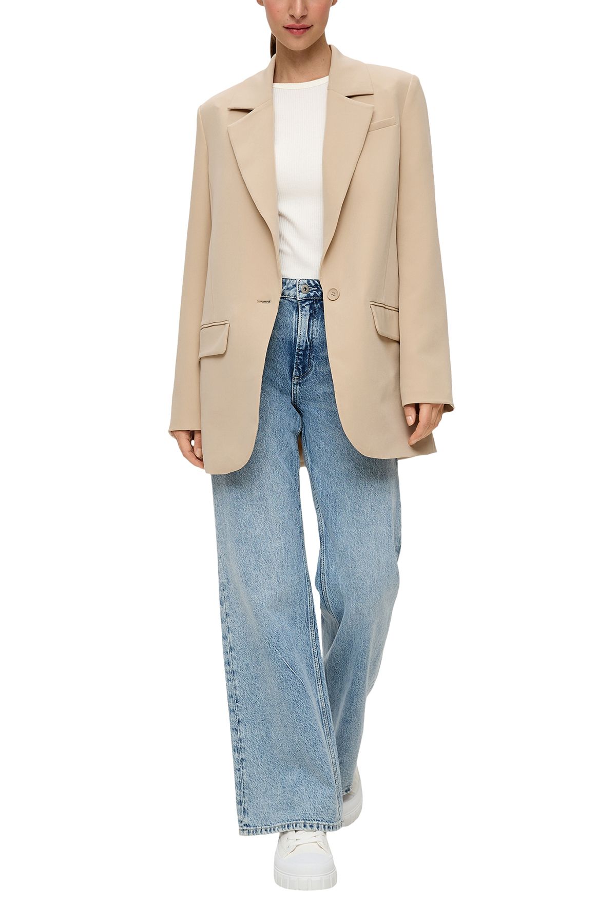 complete the look image