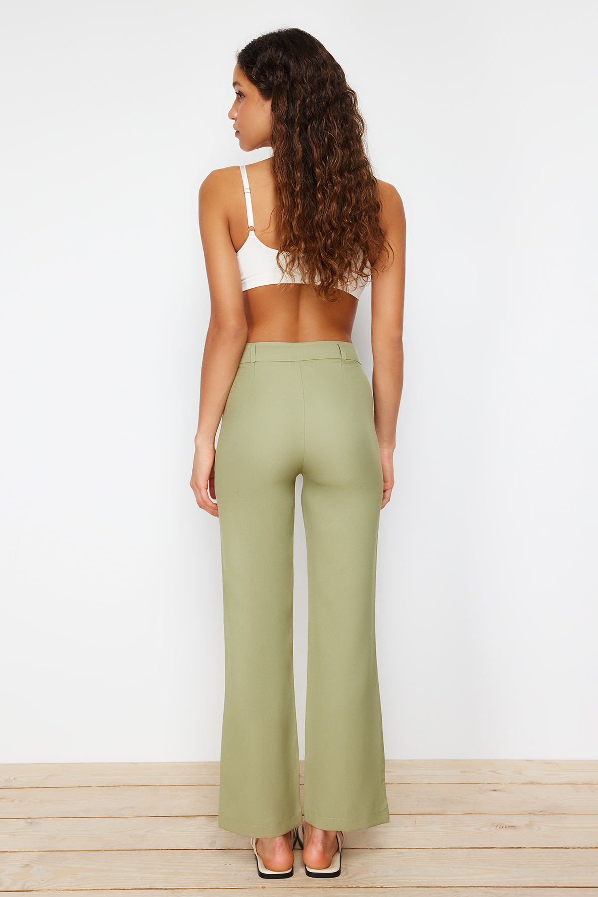 Trendyolmilla  Yeşil Straight/Düz Kesim Yüksek Bel Nervür Dikişli Dokuma Pantolon TWOSS21PL0093 - Görsel 8