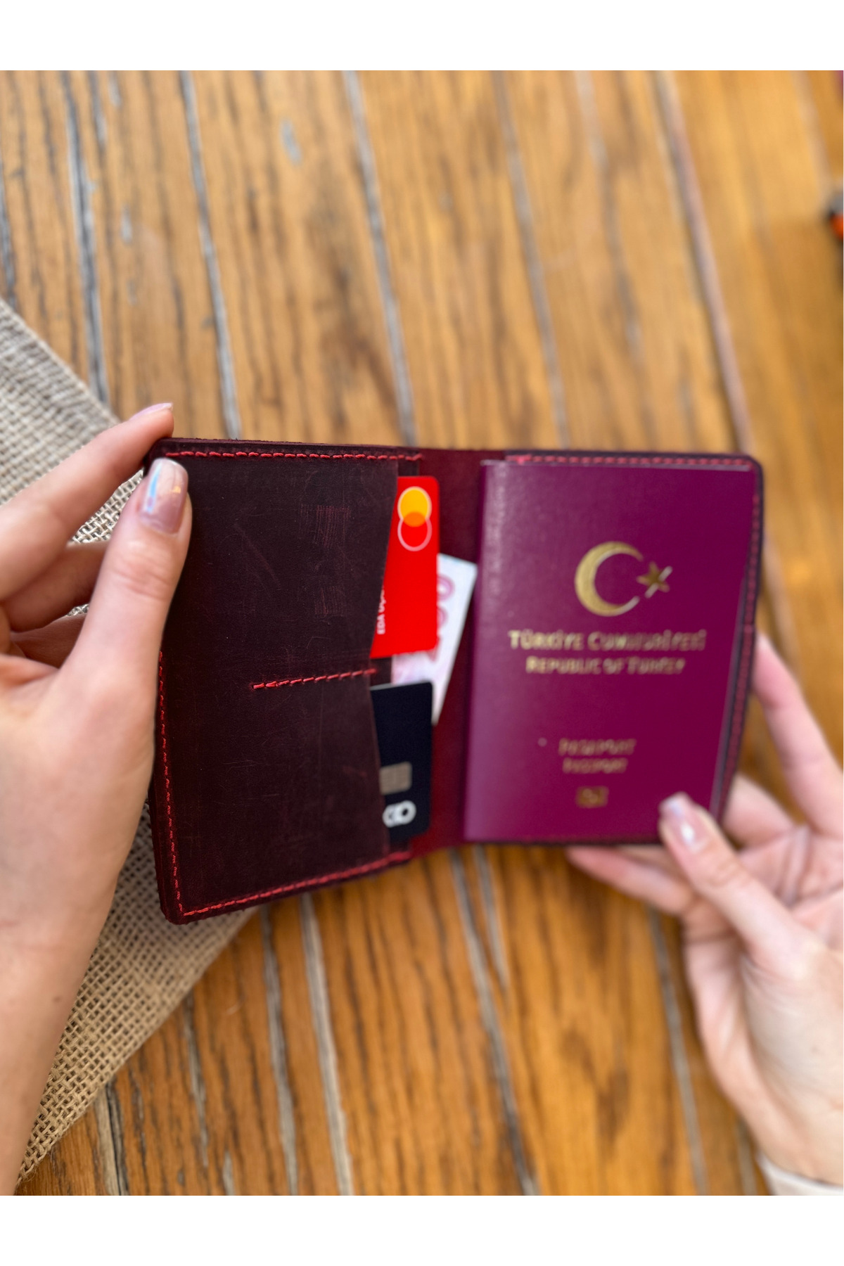 کیف پول LTHRNTL001060 کیف پول LTHRNTL001060