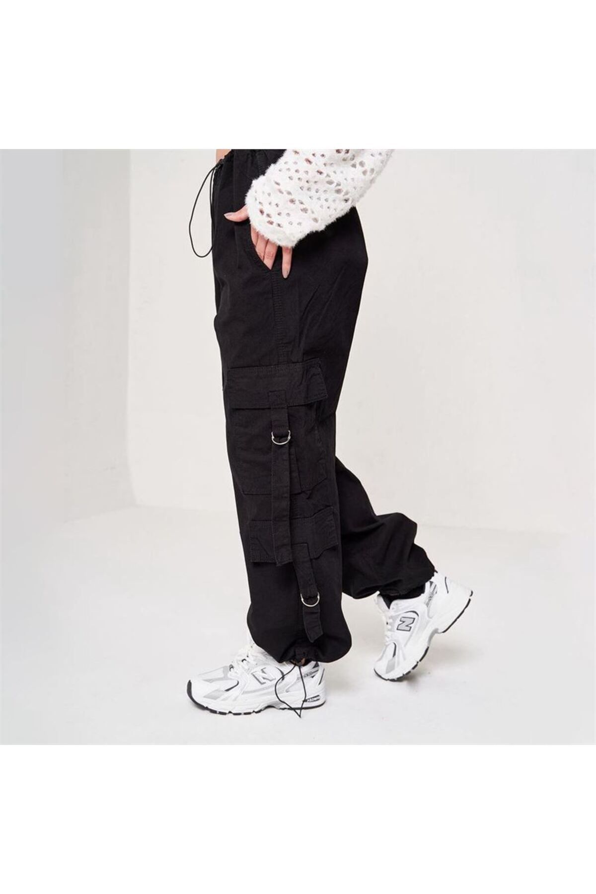 CHEAP Black Corduroy Pants Size 30W x 32L (fits... - Depop