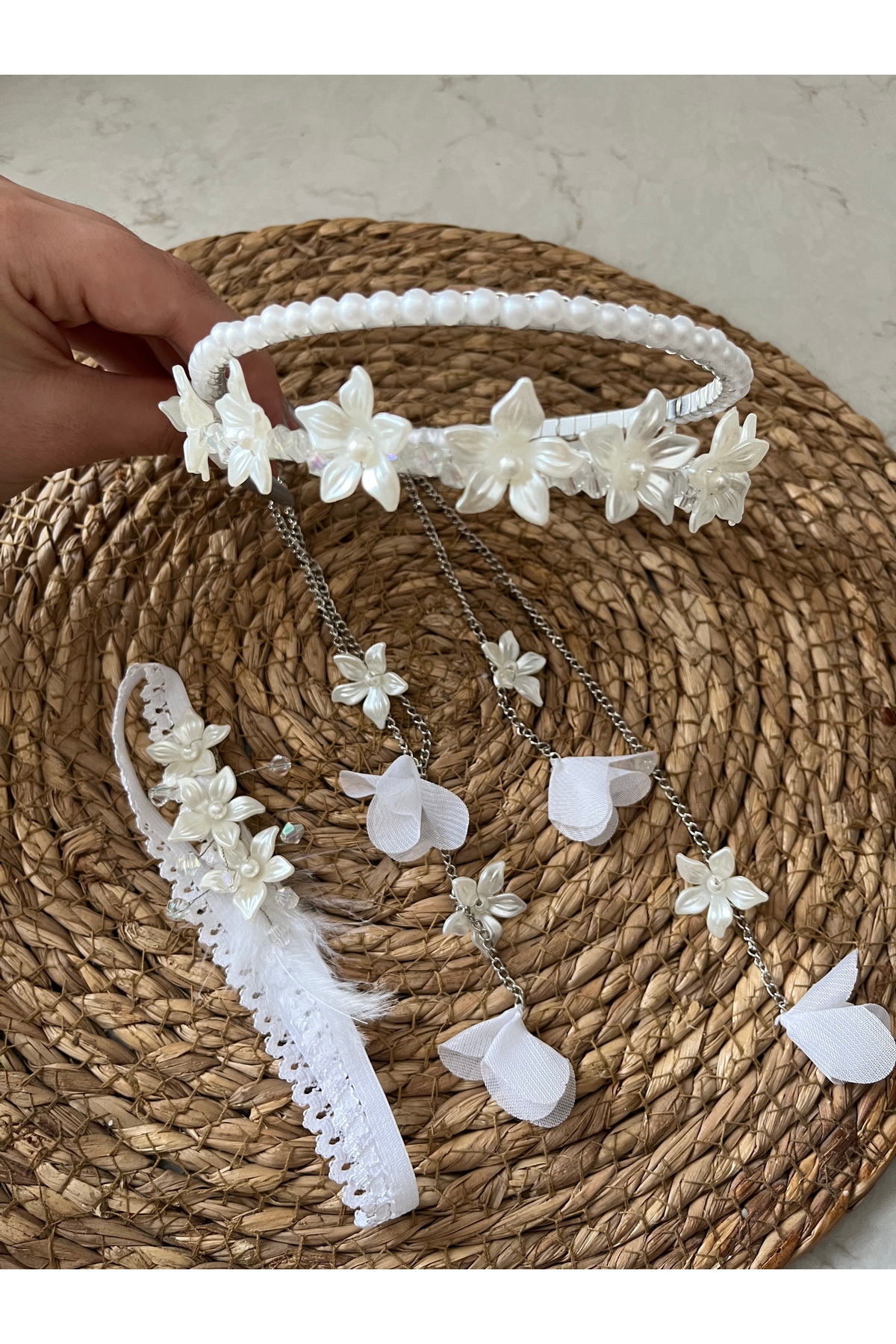 Stilo Hüner Aksesuar Anne Bebek Küpeli Incili Çiçekli Taç Bandana Lohusa Tacı, Özel Gün Tacı fotoğrafı 3 (önizleme)