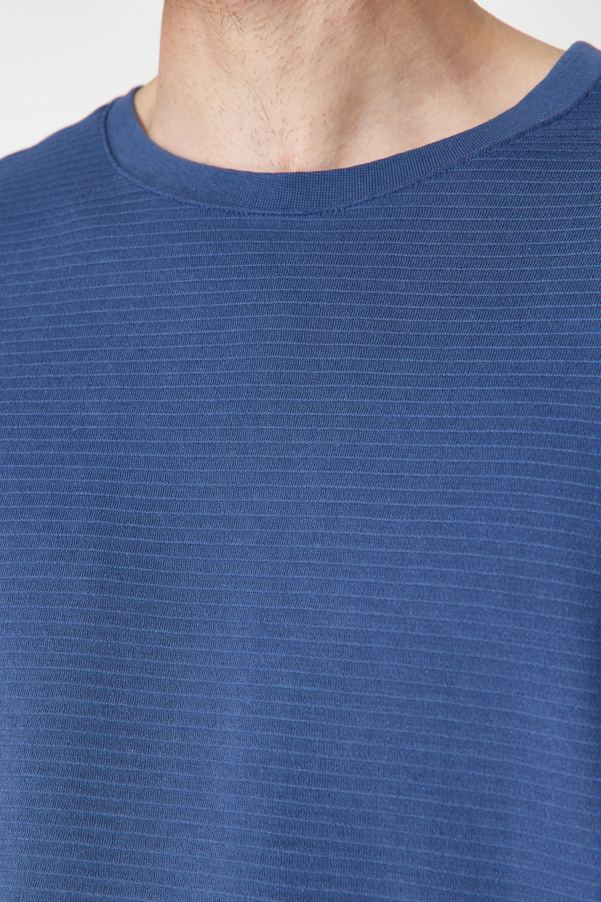 Trendyol Collection-Premium Indigo Oversize Χοντρό T-Shirt - 100% βαμβάκι, ετικέτες, υφή TMNSS23TS00069 11