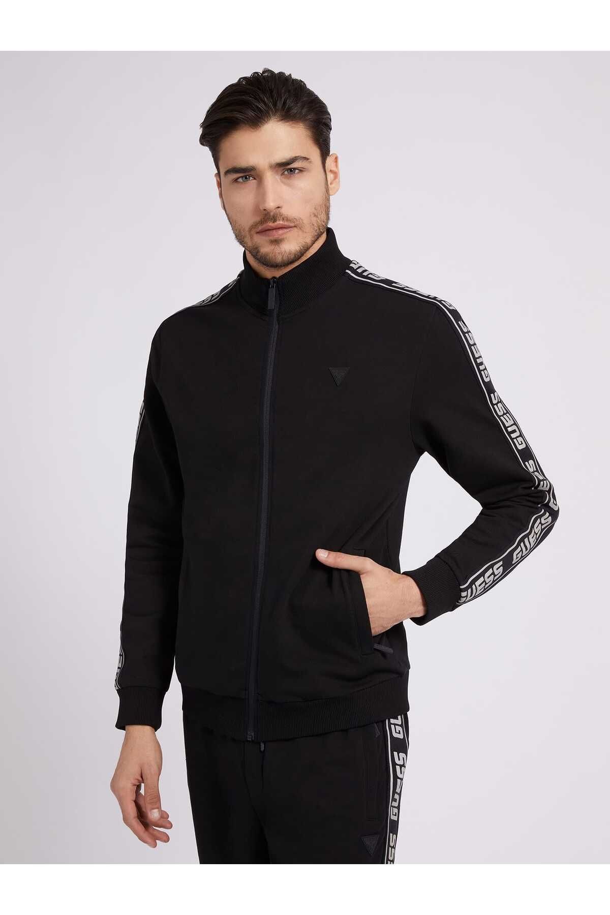 Guess Sweatshirt Black Regular fit Trendyol