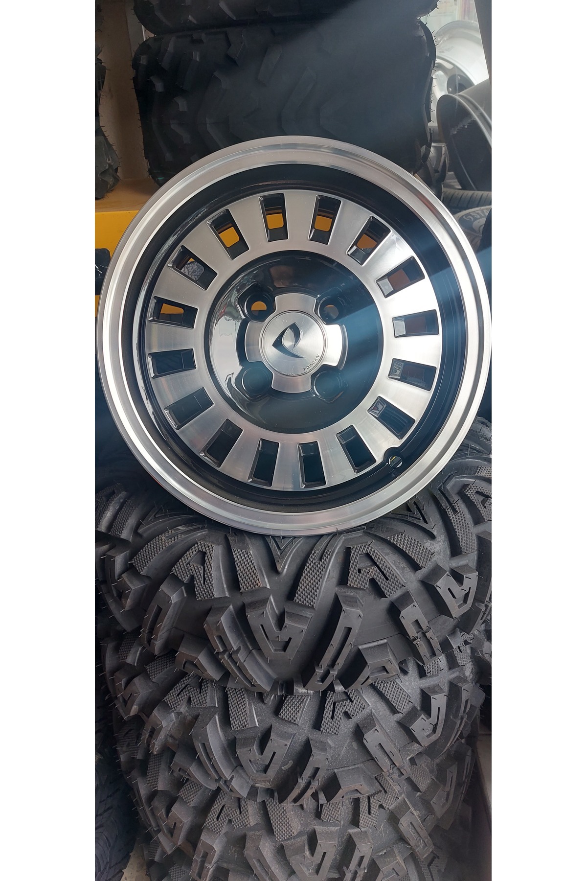 Dynamo 15x6.5 Wheels - 4x100 Bolt Pattern, 38mm Offset, 73.1mm Center Bore, Black Machined Finish