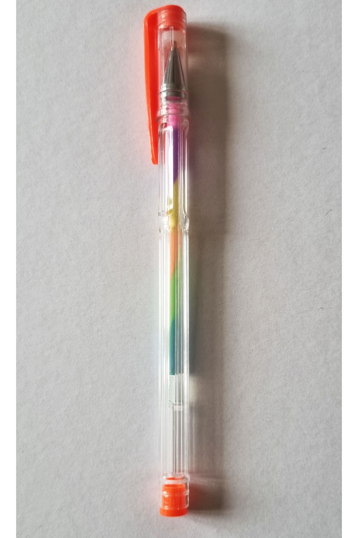 Modellino Gökkuşağı Renklerinde Yazan Jel Kalem - Kapak Rengi Seçmeli 1 Adet