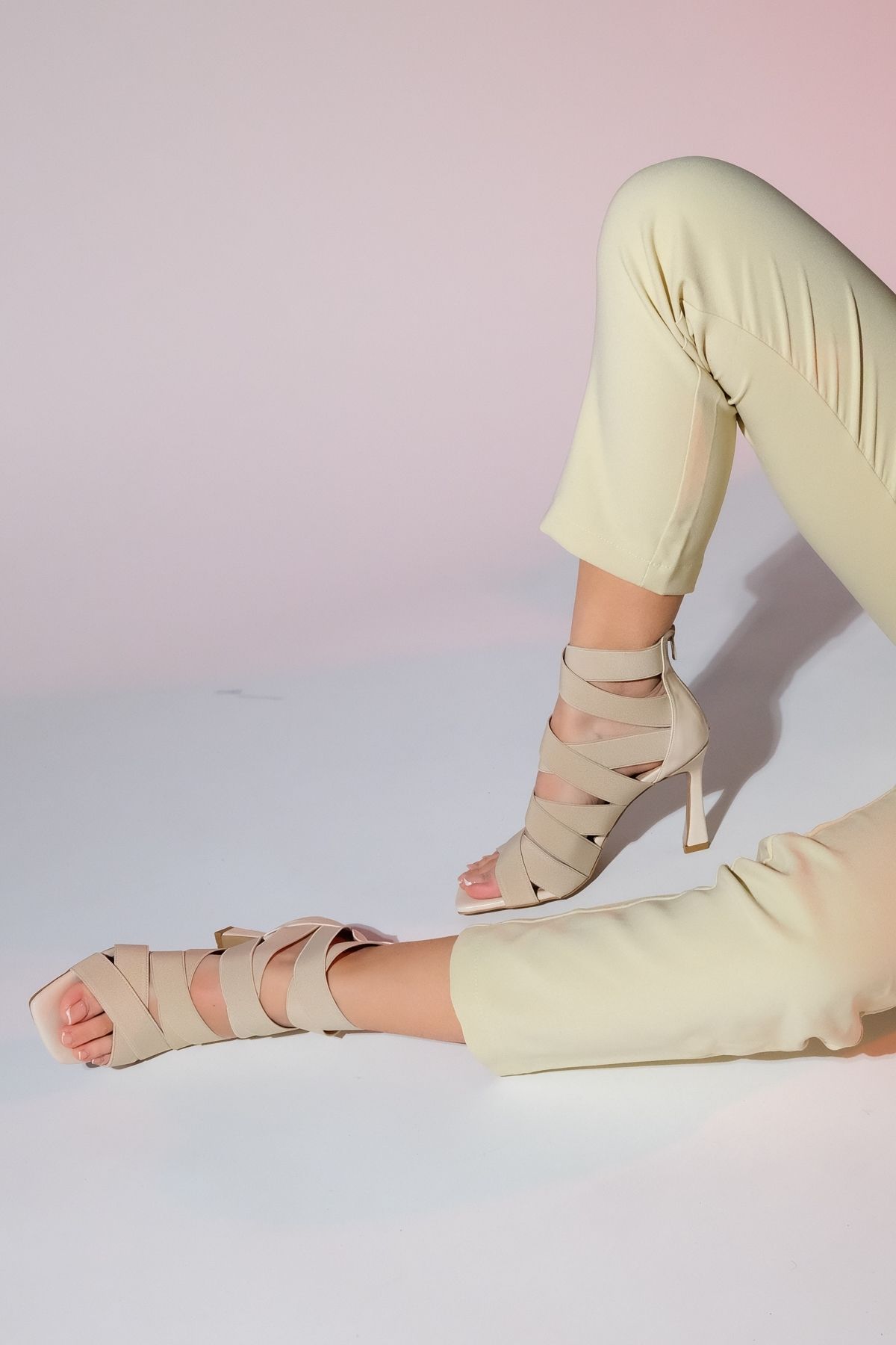 LuviShoes-Pantofi de damă cu toc subțire VEJLE, bej, cu fermoar elastic în spate, față deschisă 3