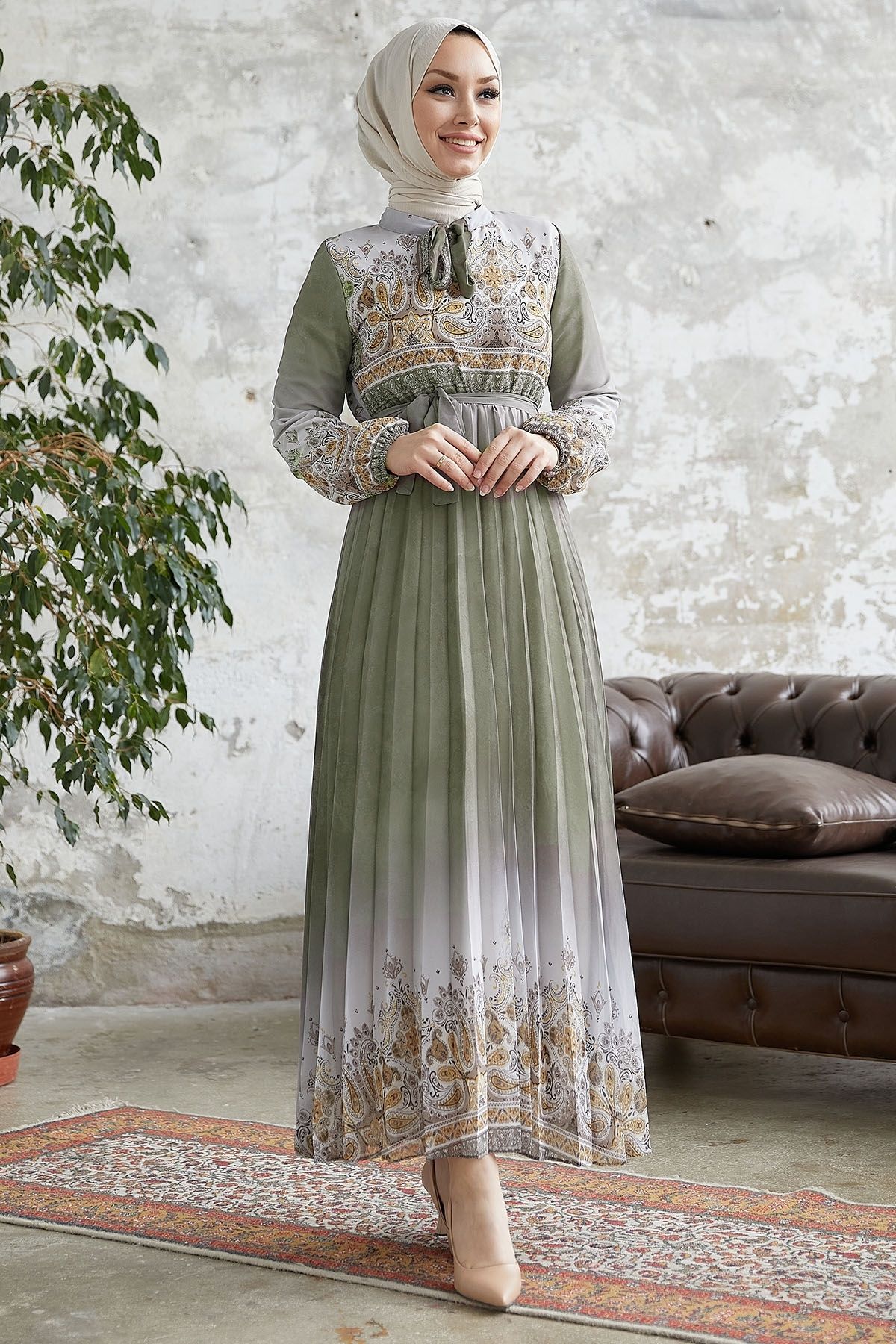 InStyle-Šifonové šaty se vzorem Lovella - Khaki 1