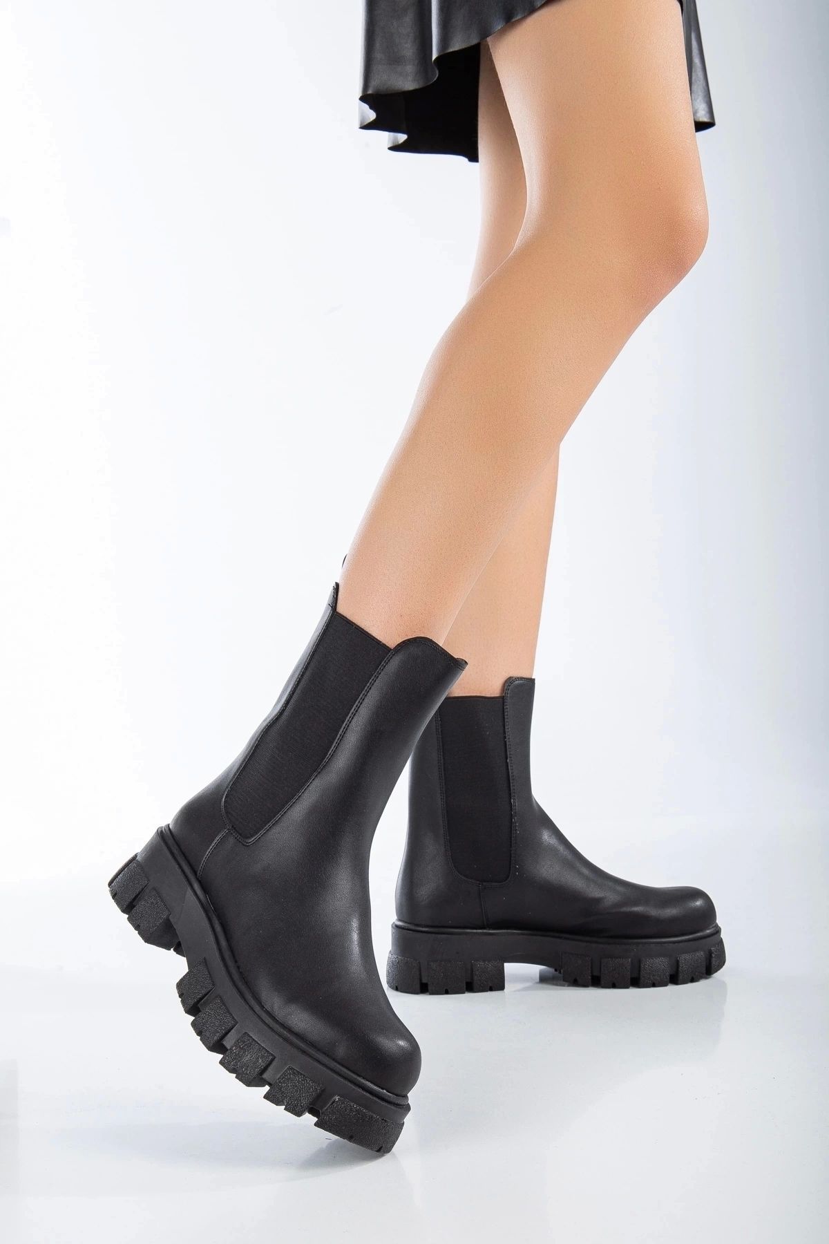 Rubberized boots online