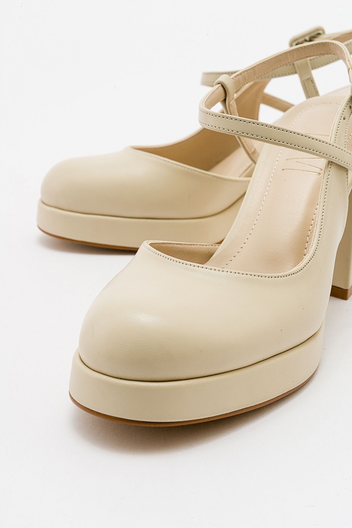 کفش پاشنه کلاسیک زنانه بلند لباس Cape Ecru پوست luvishoes
