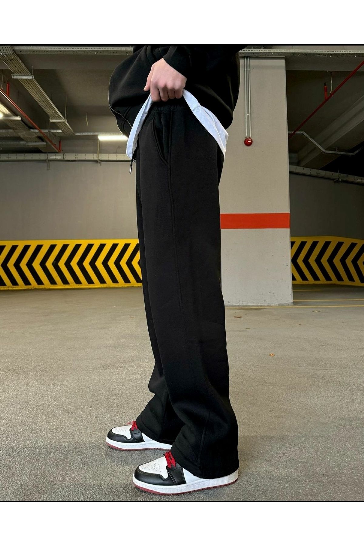 Sweatpants black and white clearance