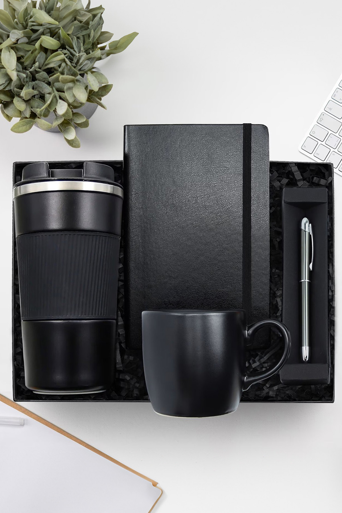 Trendmiya Siyah Çelik Termos & Gümüş Detaylı Roller Kalem & Siyah Defter & Siyah Kupa Hediye Seti