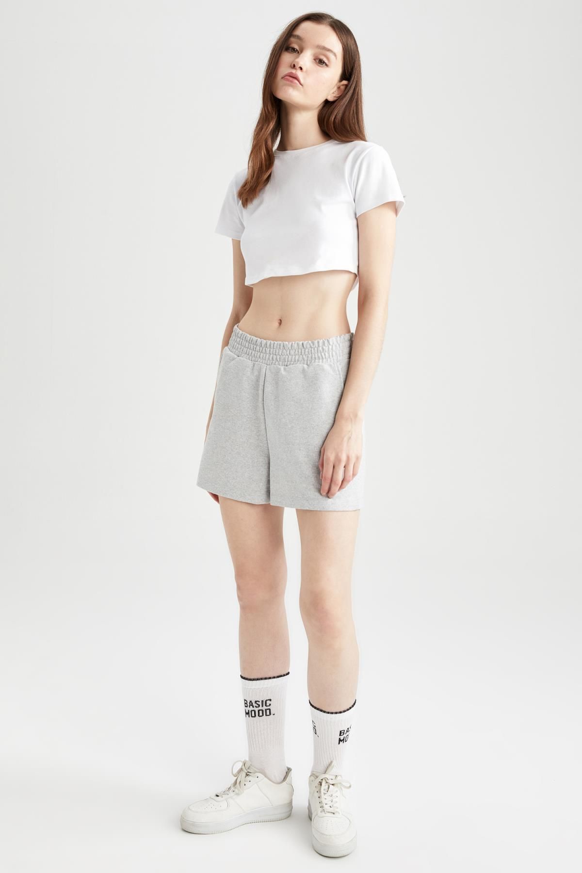 DeFacto-Regular Fit Basic Straight Shorts U3357Az23Sm 3