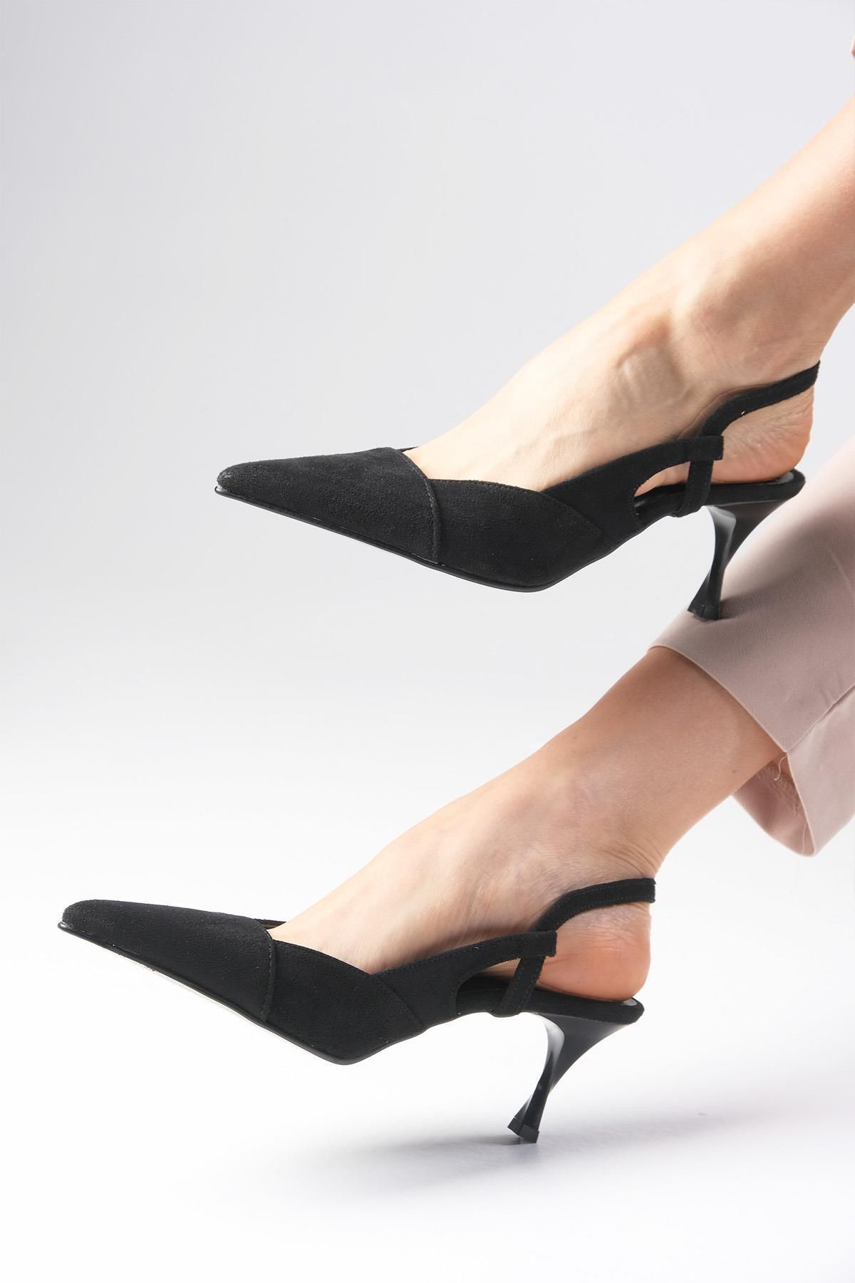 Mio Gusto-Megan Black Color Pointed Toe Open Back Thick Heeled Shoes 3