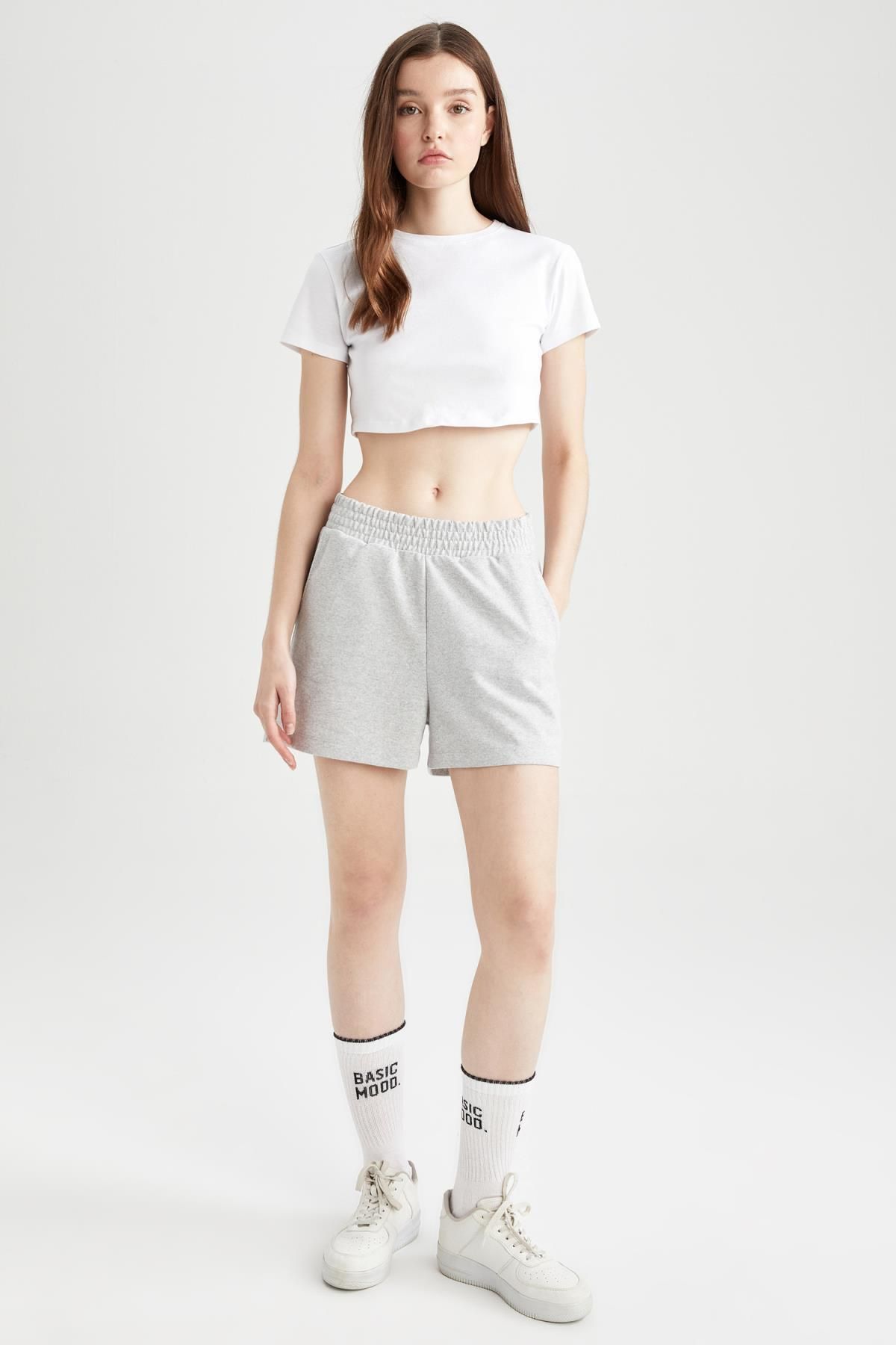 DeFacto-Regular Fit Basic Straight Shorts U3357Az23Sm 4