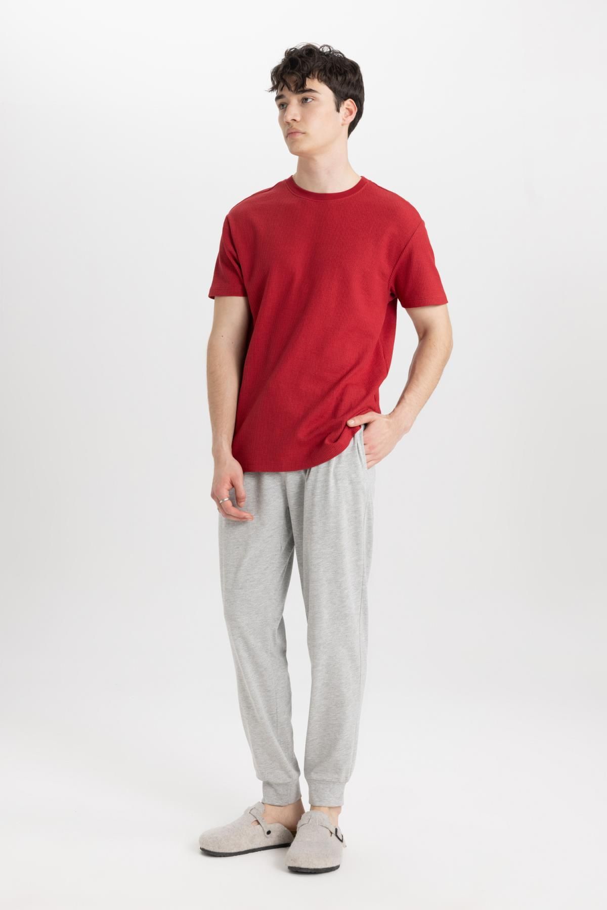 DeFacto-Regular Fit Pajama Set Basic Plain Short Sleeve Top Elastic Waist Long Bottom B7277Ax24Sp 3