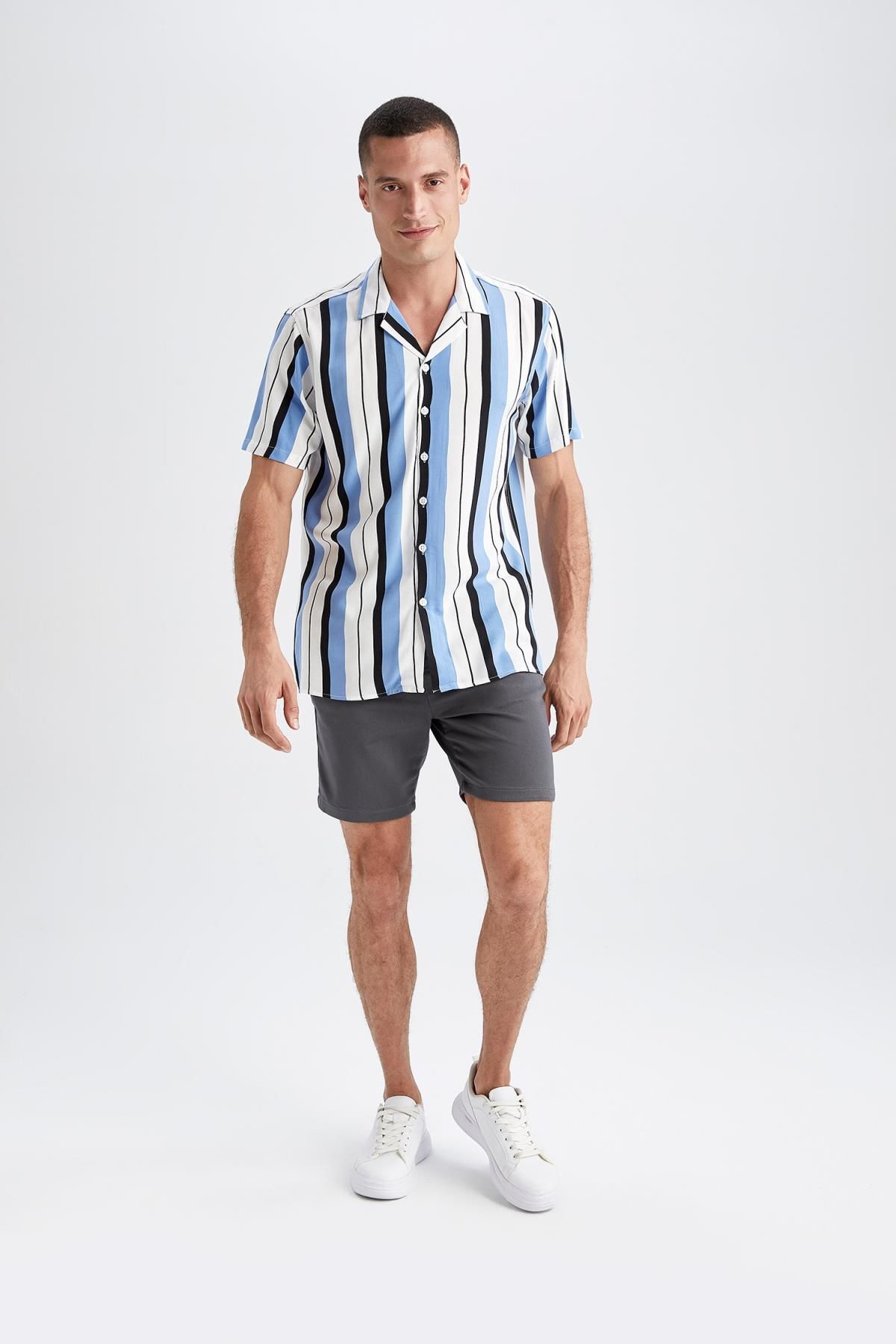 DeFacto-Regular Fit Apache-Kragen Streifen-Print Kurzarmhemd Y7037az22hs 2