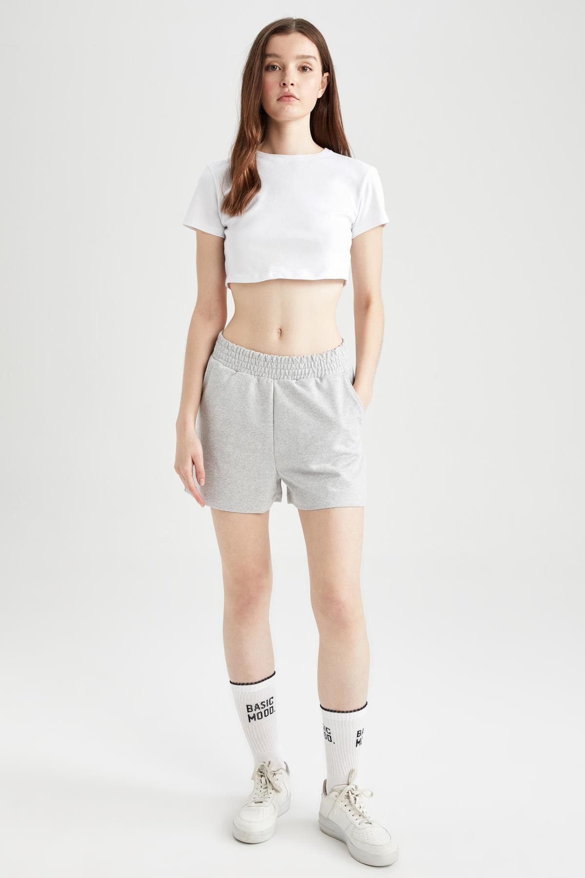 DeFacto-Regular Fit Basic Straight Shorts U3357Az23Sm 2