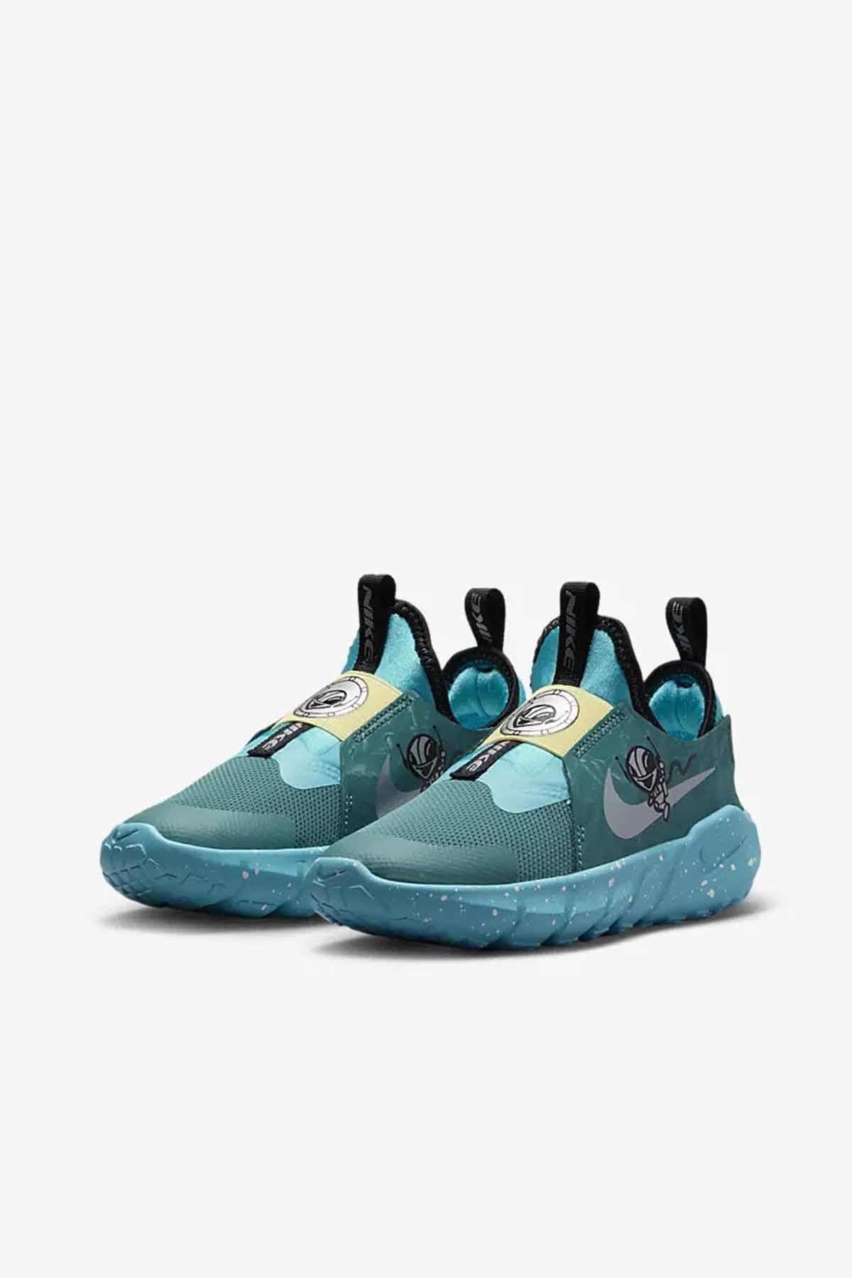 Nike future flex psv sneaker hotsell
