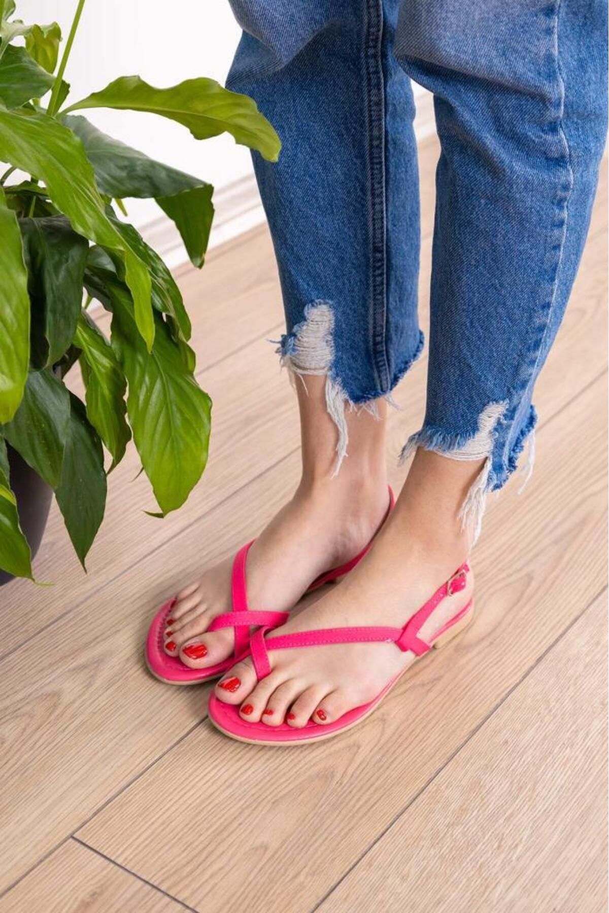 Getcho-Andora Fuchsia Women's Sandals 2