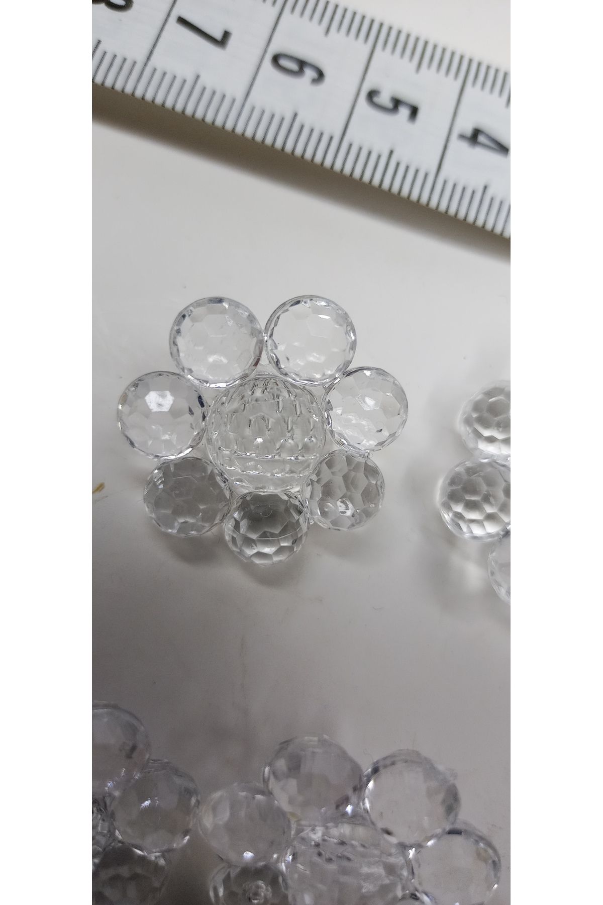 Tuhafiş-28 m.8 pieces of transparent daisy buttons come in any color. 4