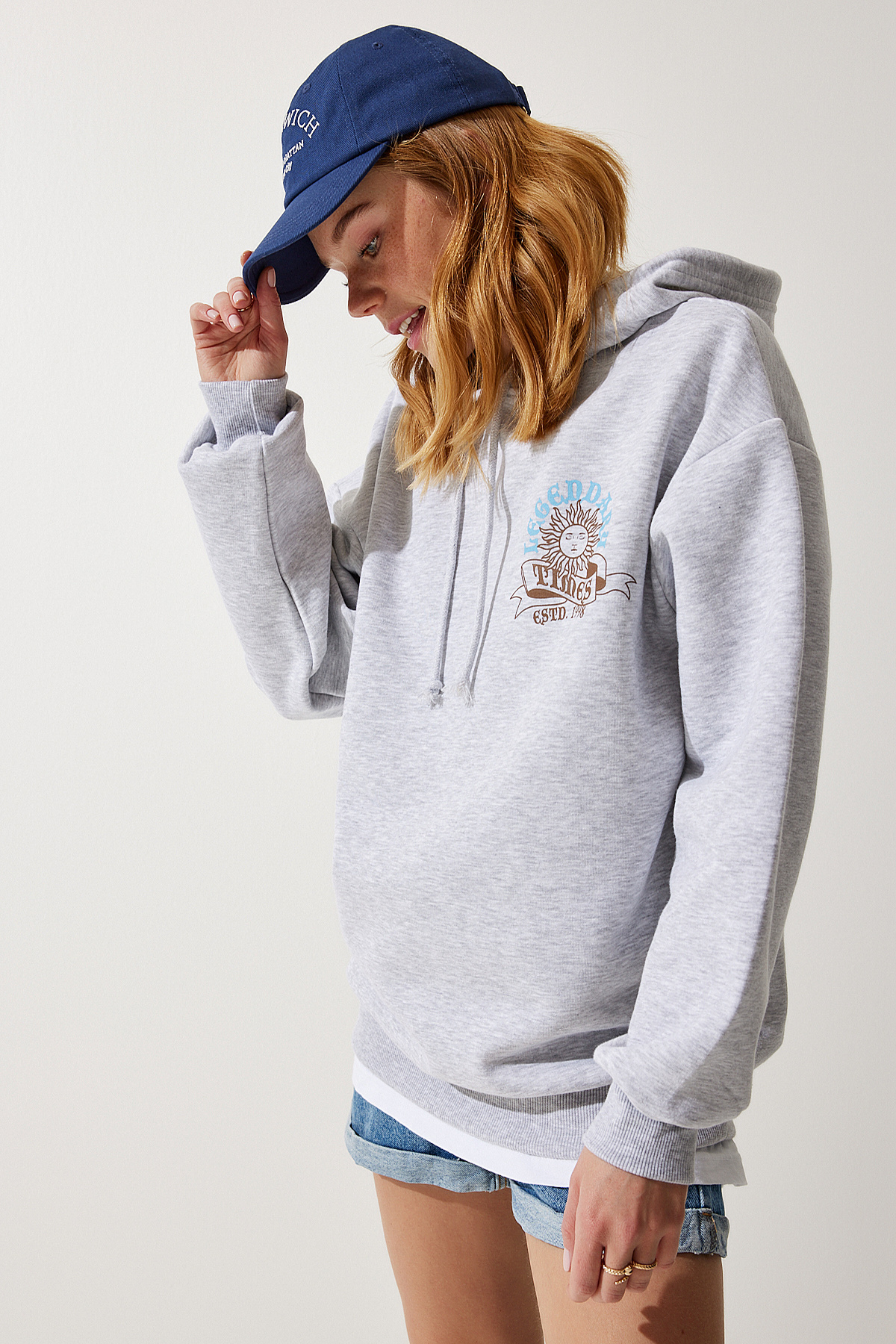 Happiness İstanbul  Kadın Gri Kapüşonlu Şardonlu Örme Sweatshirt UB00251 - Görsel 5