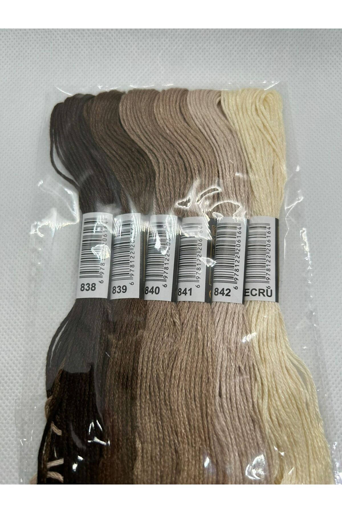 ALMİŞ-6 Pieces Cross Stitch 8 Meters 6 Layers Different Color Cross Stitch Embroidery Rococo Thread-838 ECRU 6