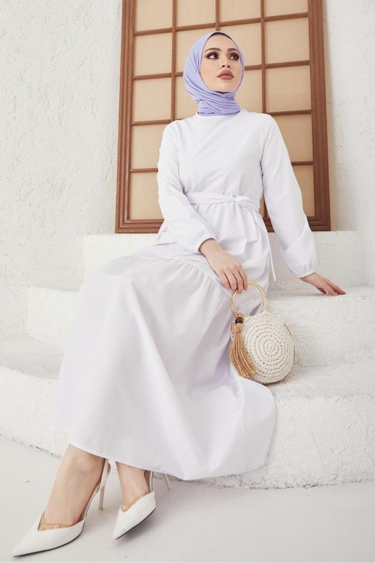 benguen 411 Sıfır Yaka Beli Kuşaklı Tesettür Elbise BeyazFiyatı ...