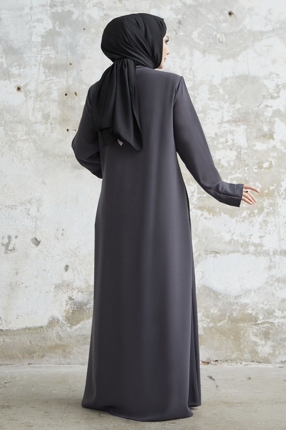 InStyle-Ferace with Stone Robe Detail - Anthracite 5