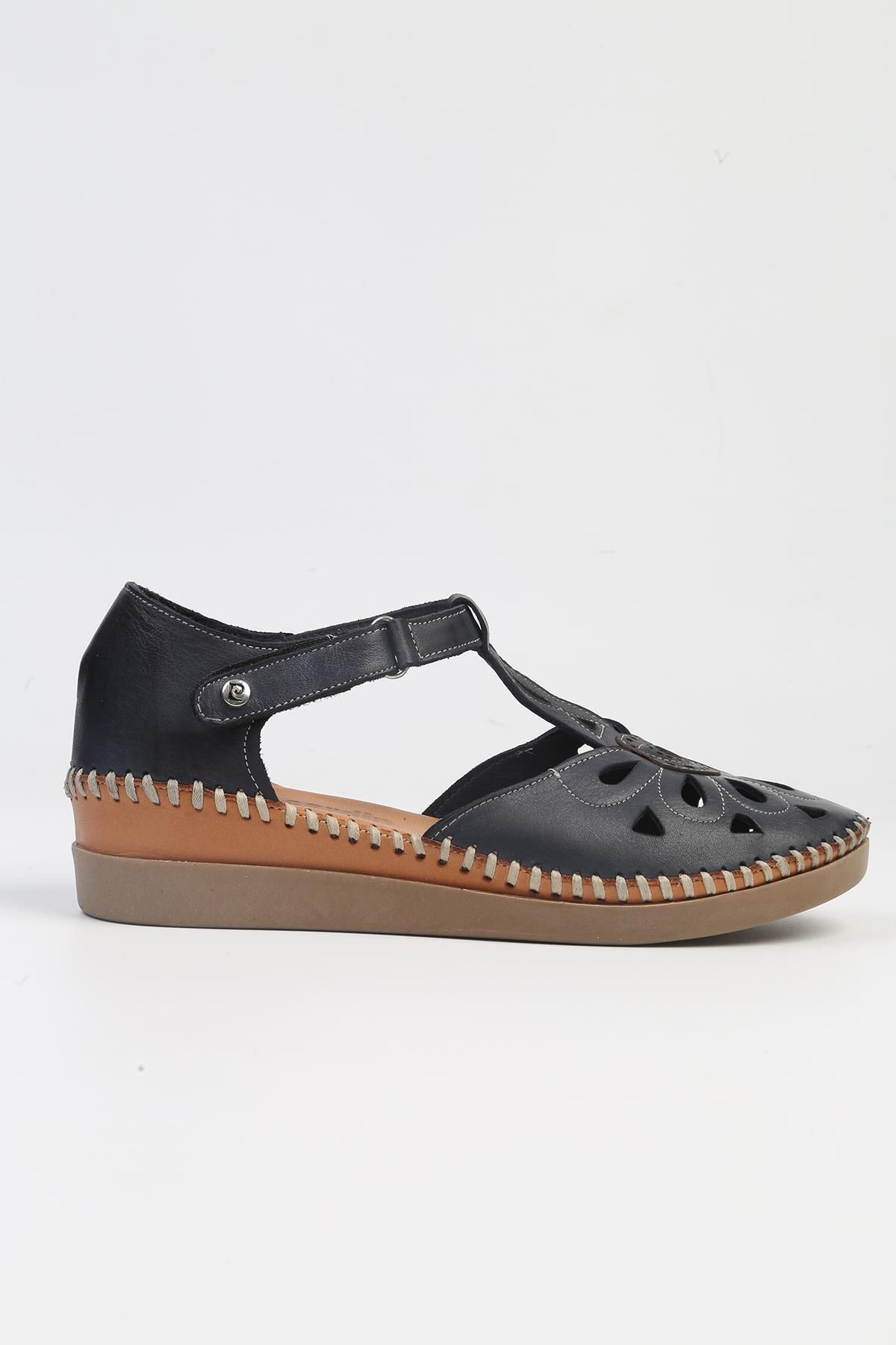 Pierre Cardin-®| PC-53024- 3963 حذاء كاجوال بكعب نسائي أزرق داكن 1
