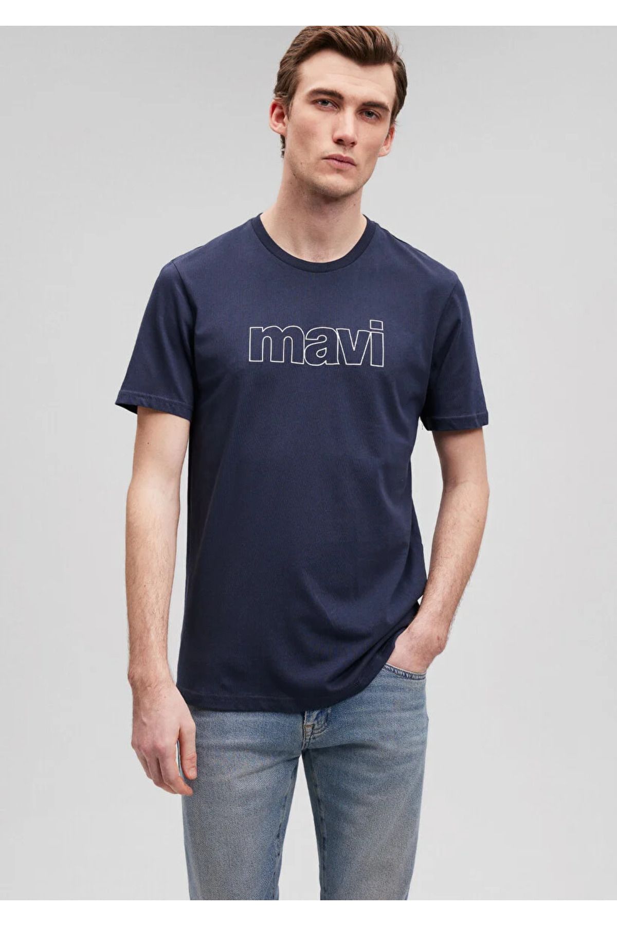Mavi آرم چاپ شده نیروی دریایی آبی t shirt