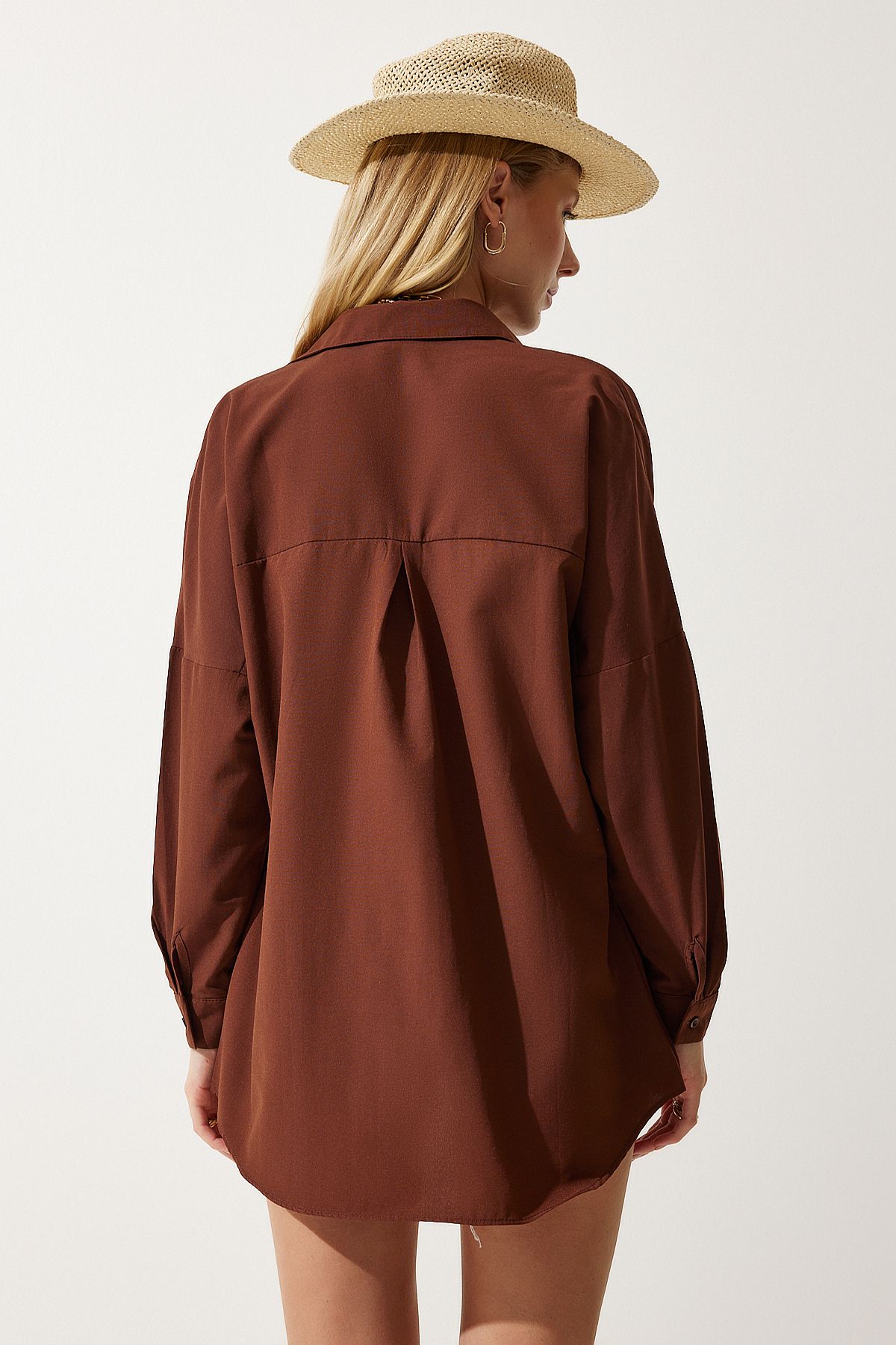 Kadın Çikolata Oversize Uzun Basic Gömlek  DD00842