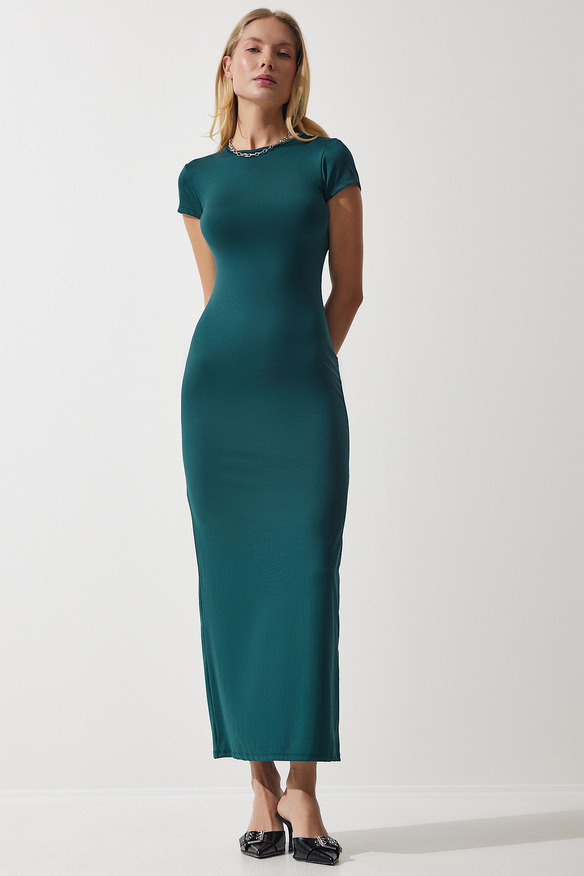 femme verte émeraude saran sandy tresse ub00239