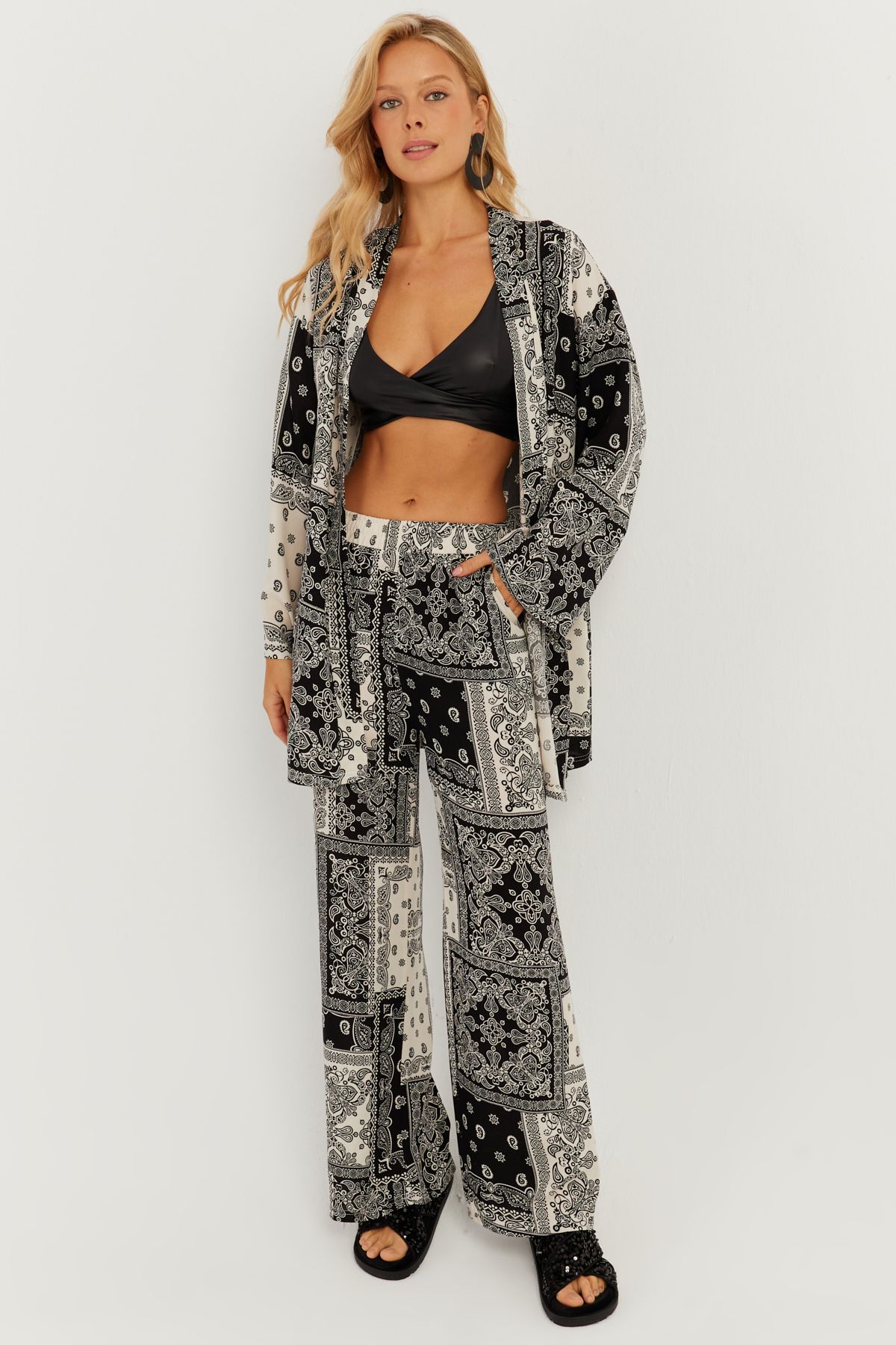 Cool & Sexy-Set kimono pentru femei cu model negru-ecru GÇ156 3