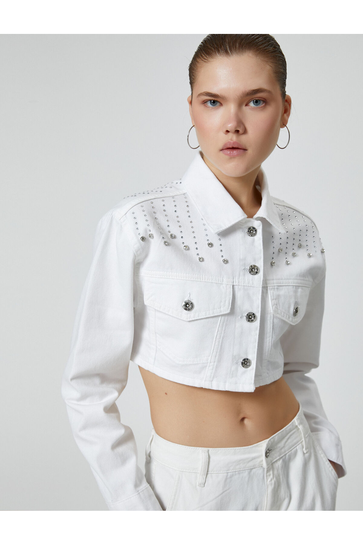 ژاکت جین استون کراپ با جیب های آستین بلند پنبه ای