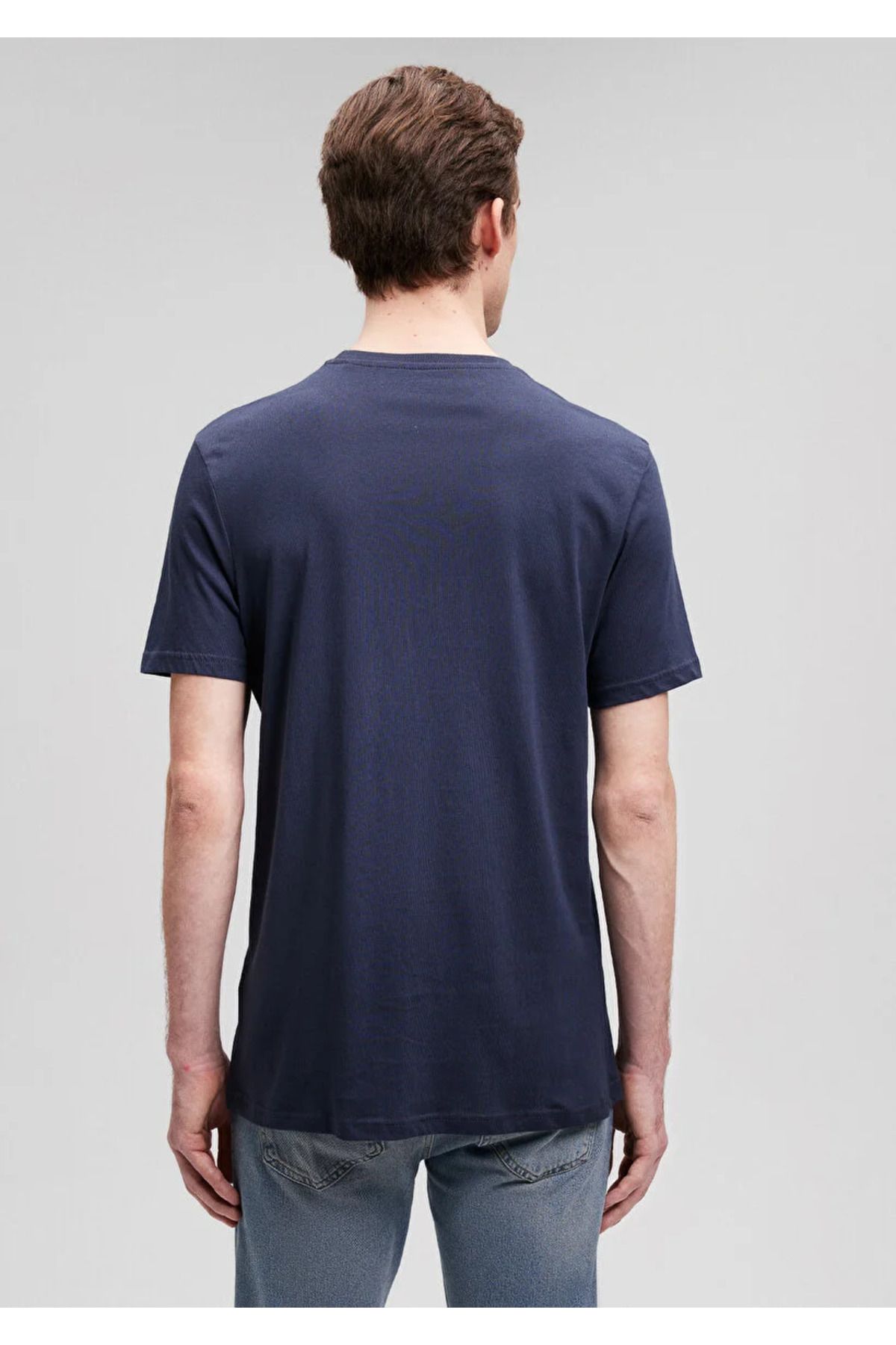Mavi آرم چاپ شده نیروی دریایی آبی t shirt