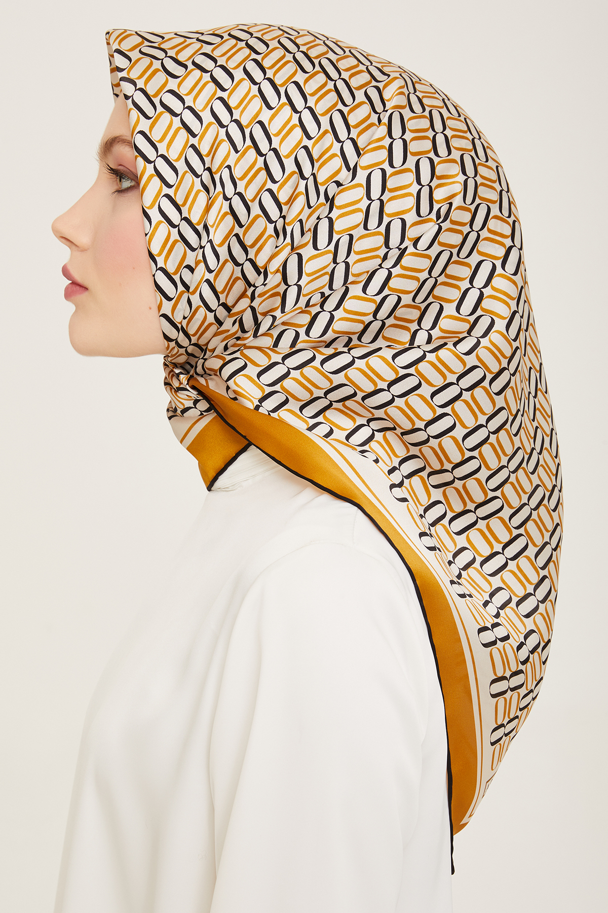 روسری زنانه آرمینه | E24YA9149D01 Armine - Image 2