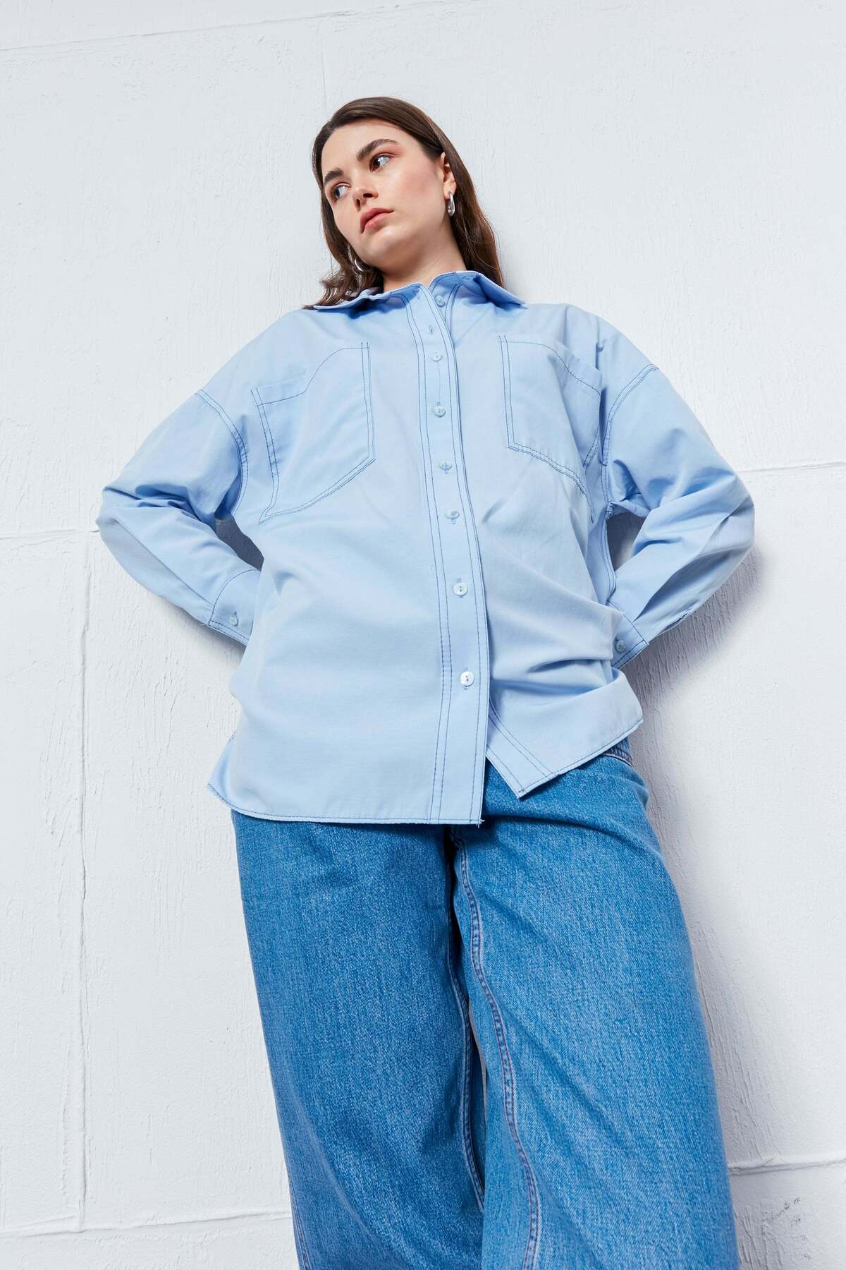 FABB  Bebe Mavisi Kontrast Dikiş Detaylı Cepli Gömlek - Görsel 6