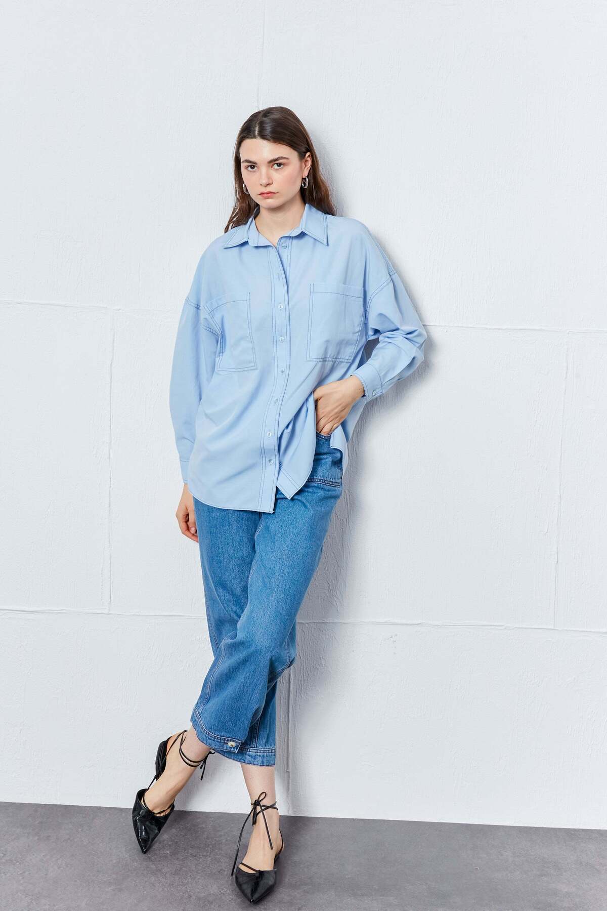 FABB  Bebe Mavisi Kontrast Dikiş Detaylı Cepli Gömlek - Görsel 5