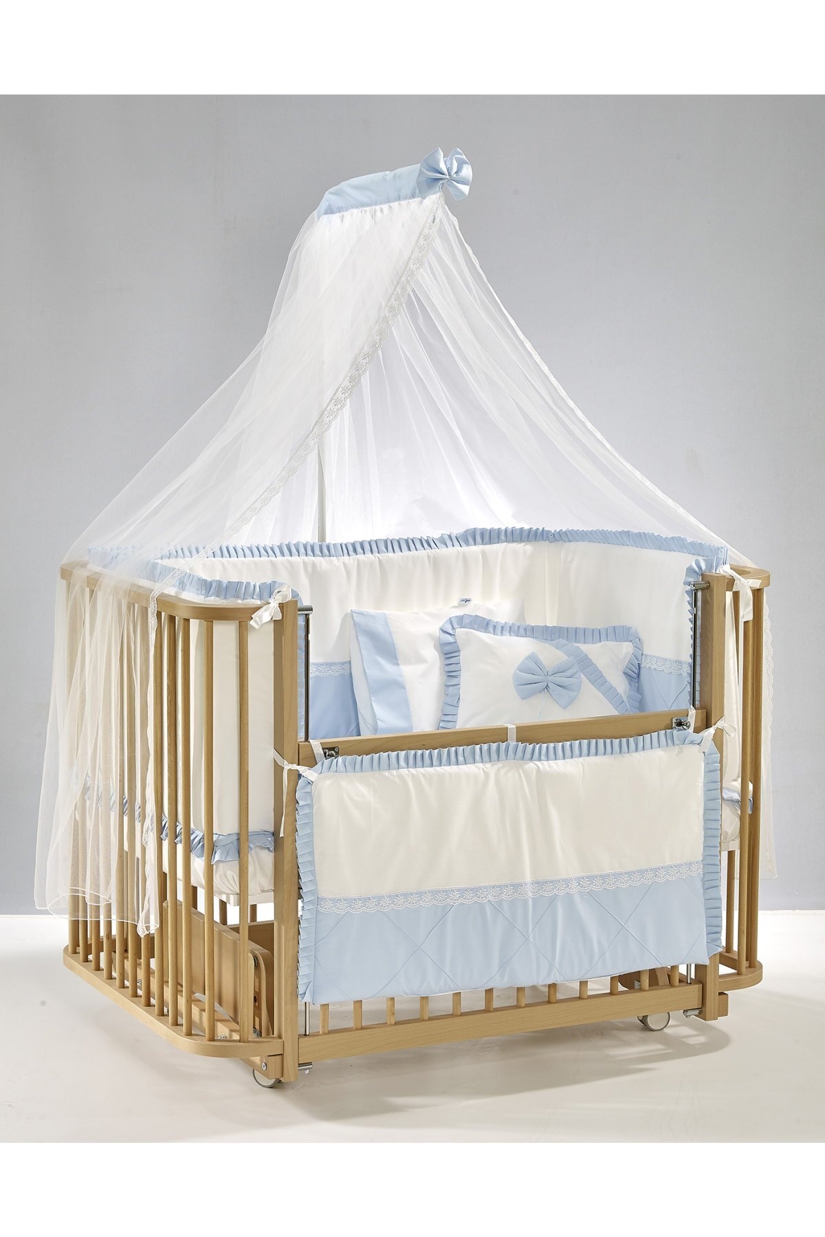 Bambino Mother Side Wooden Rocking Crib 70x110 cm (natural-blue)