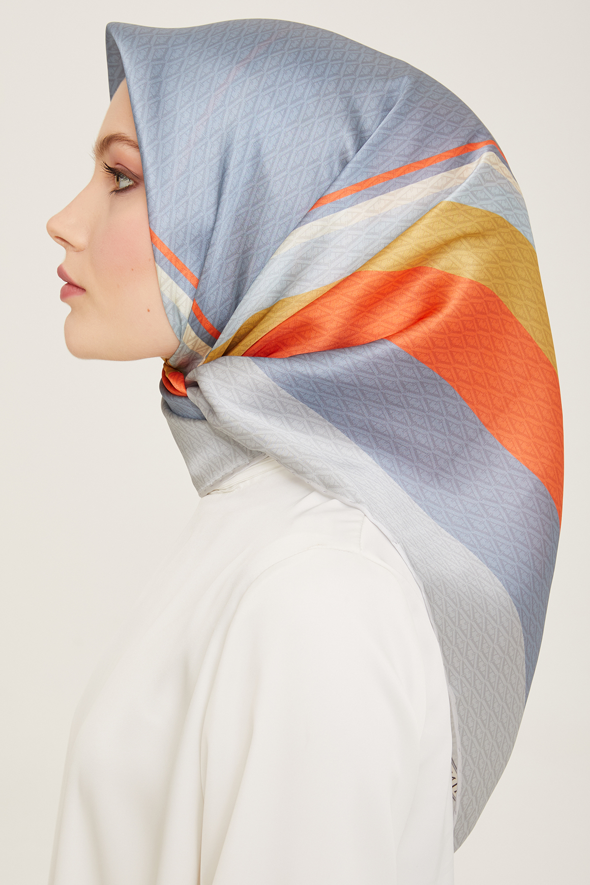 روسری زنانه آرمینه | E24YA9111D01 Armine - Image 2