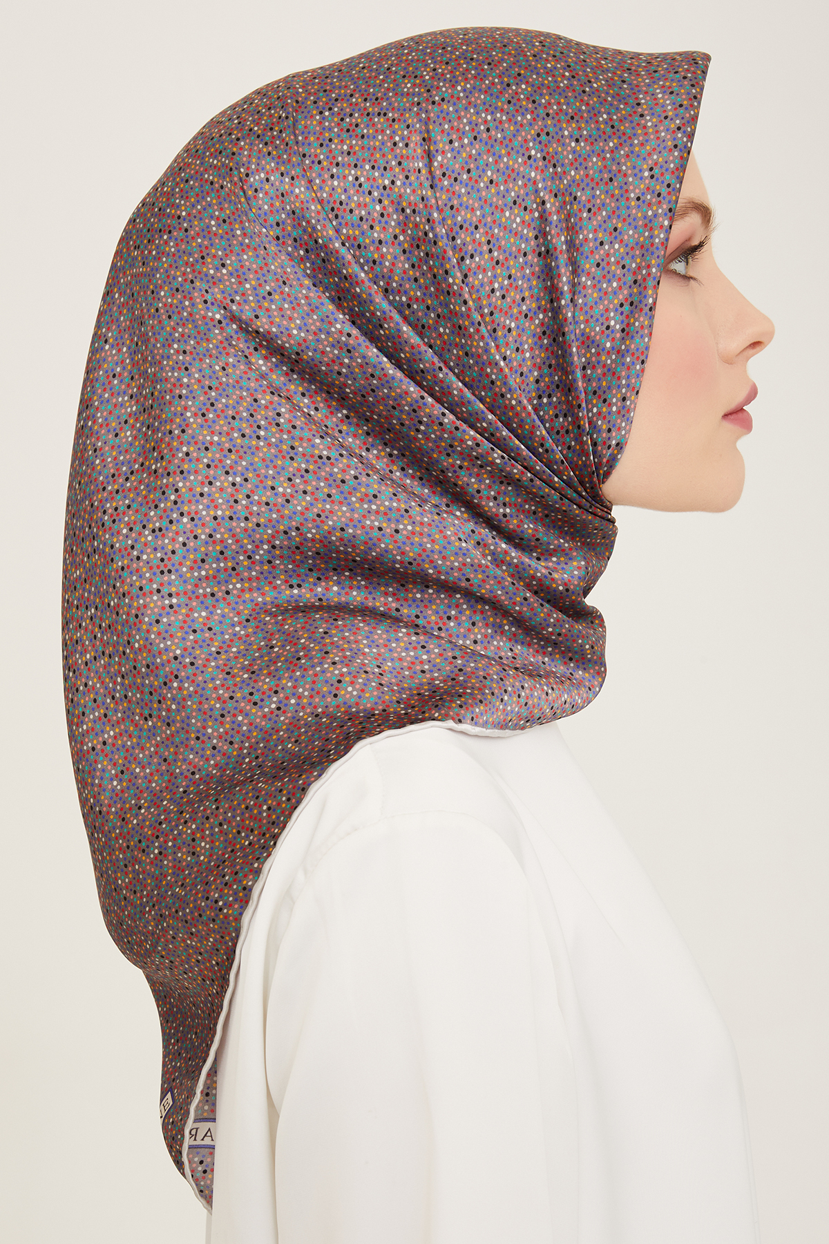 روسری زنانه آرمینه | E24YA9113D02 Armine - Image 3