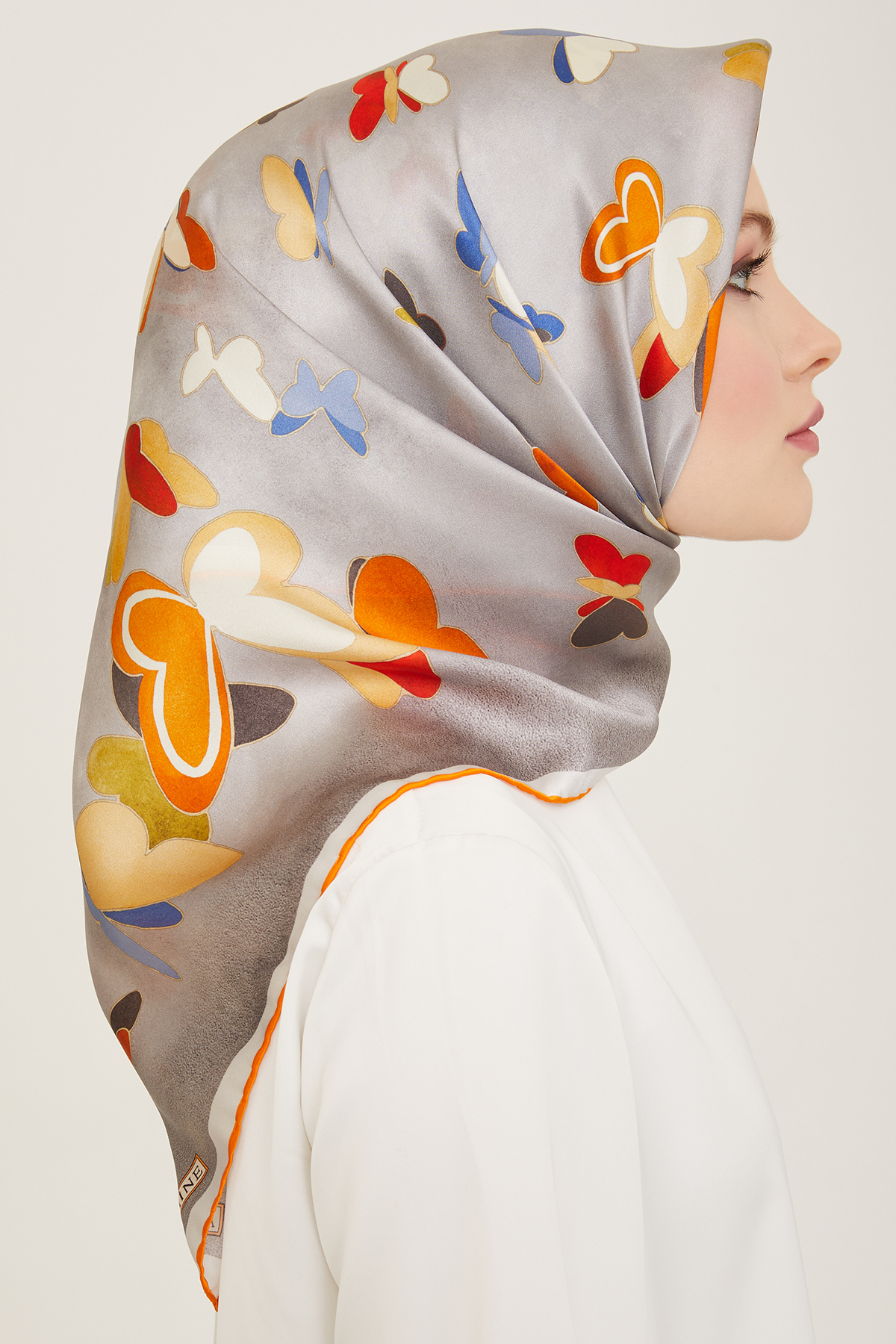 روسری زنانه آرمینه | E24YA9146D01 Armine - Image 3