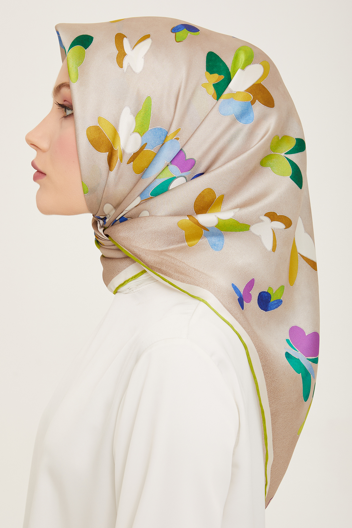 روسری زنانه آرمینه | E24YA9146D01 Armine - Image 2